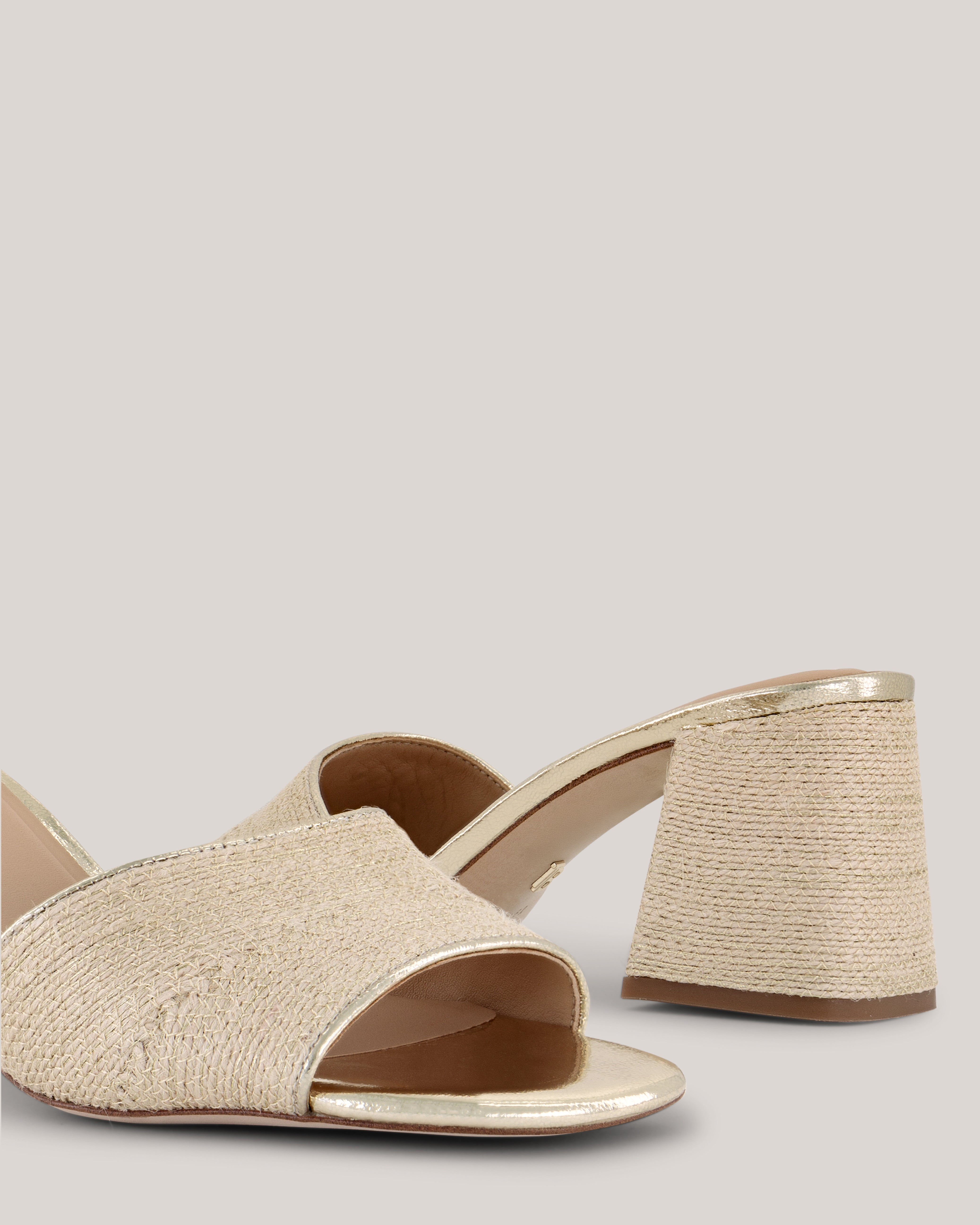Chlooe Mid Block Heel Sandal Lt-Brown