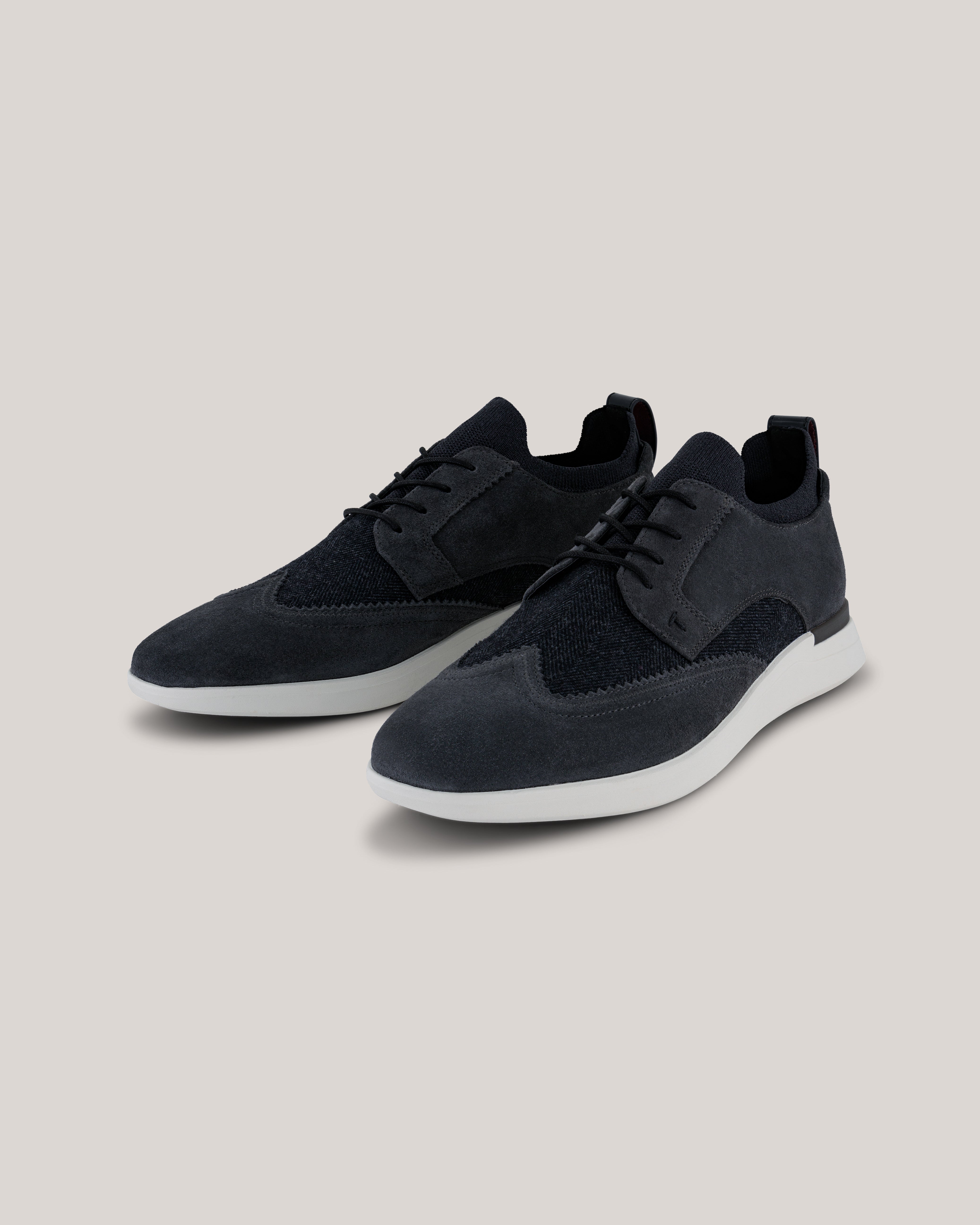 هالتون حذاء عملي بأربطة لون رمادي داكن