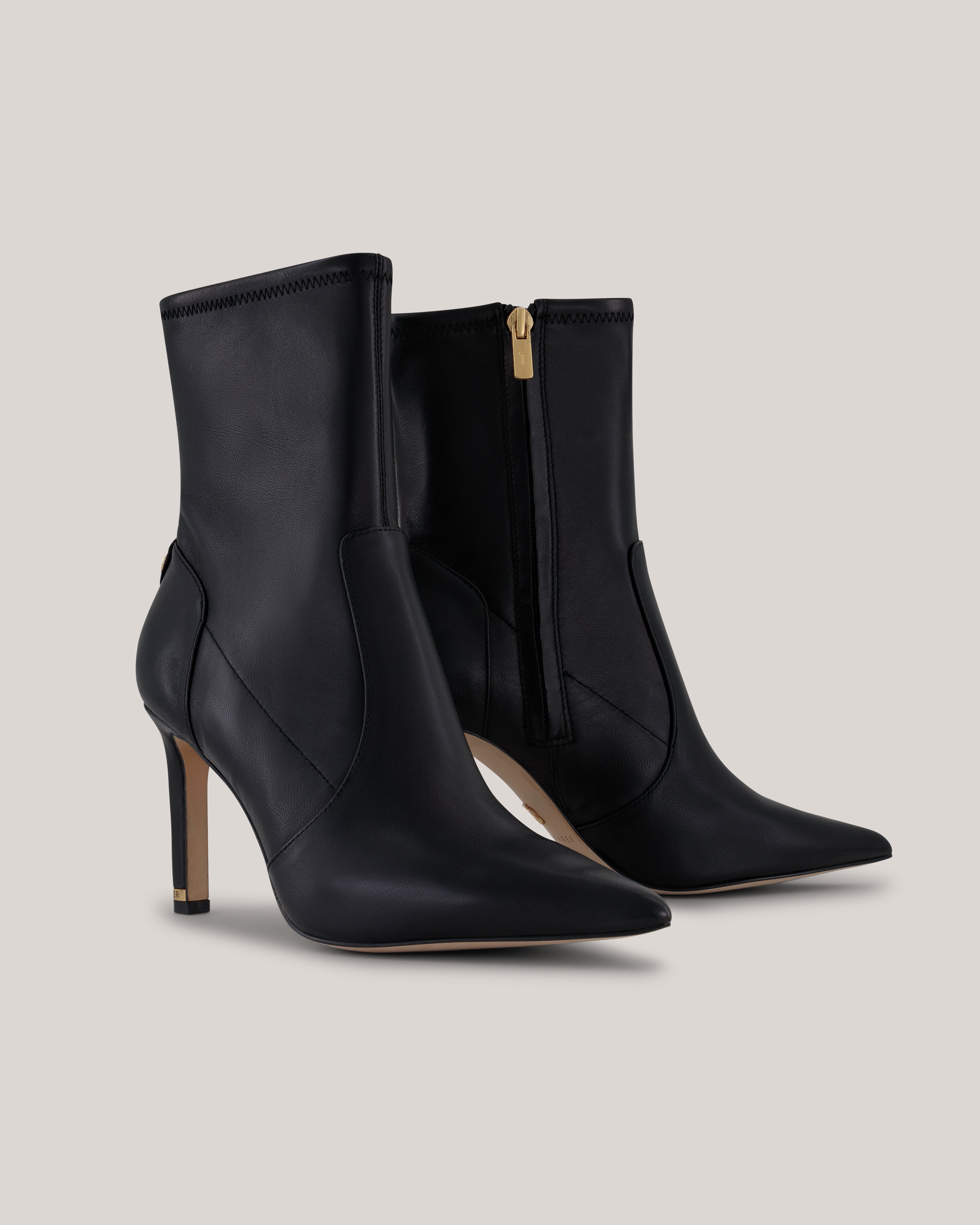 Pipeer Suede Heeled Sock Boot Black