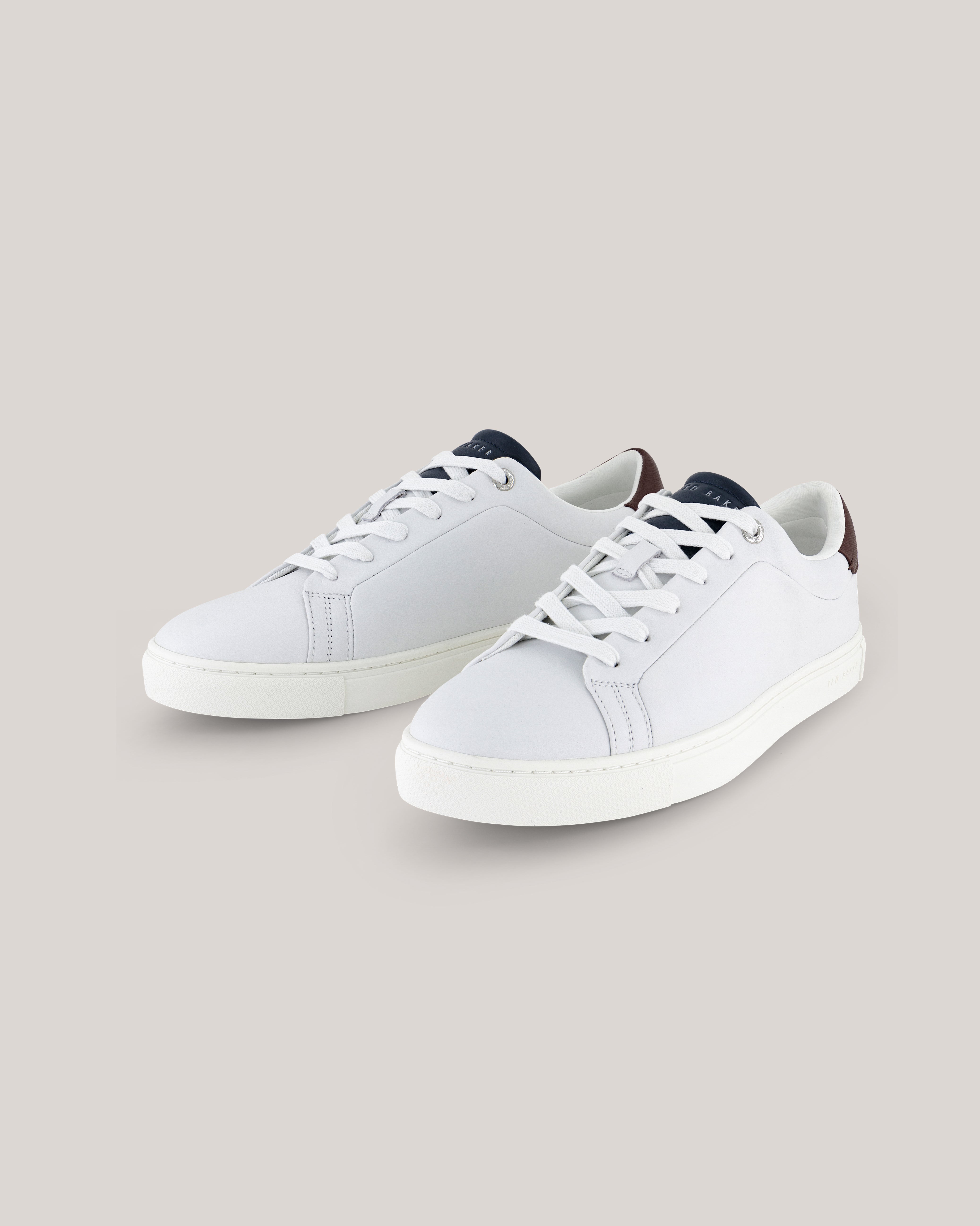 Rbertoo Leather Sneaker White