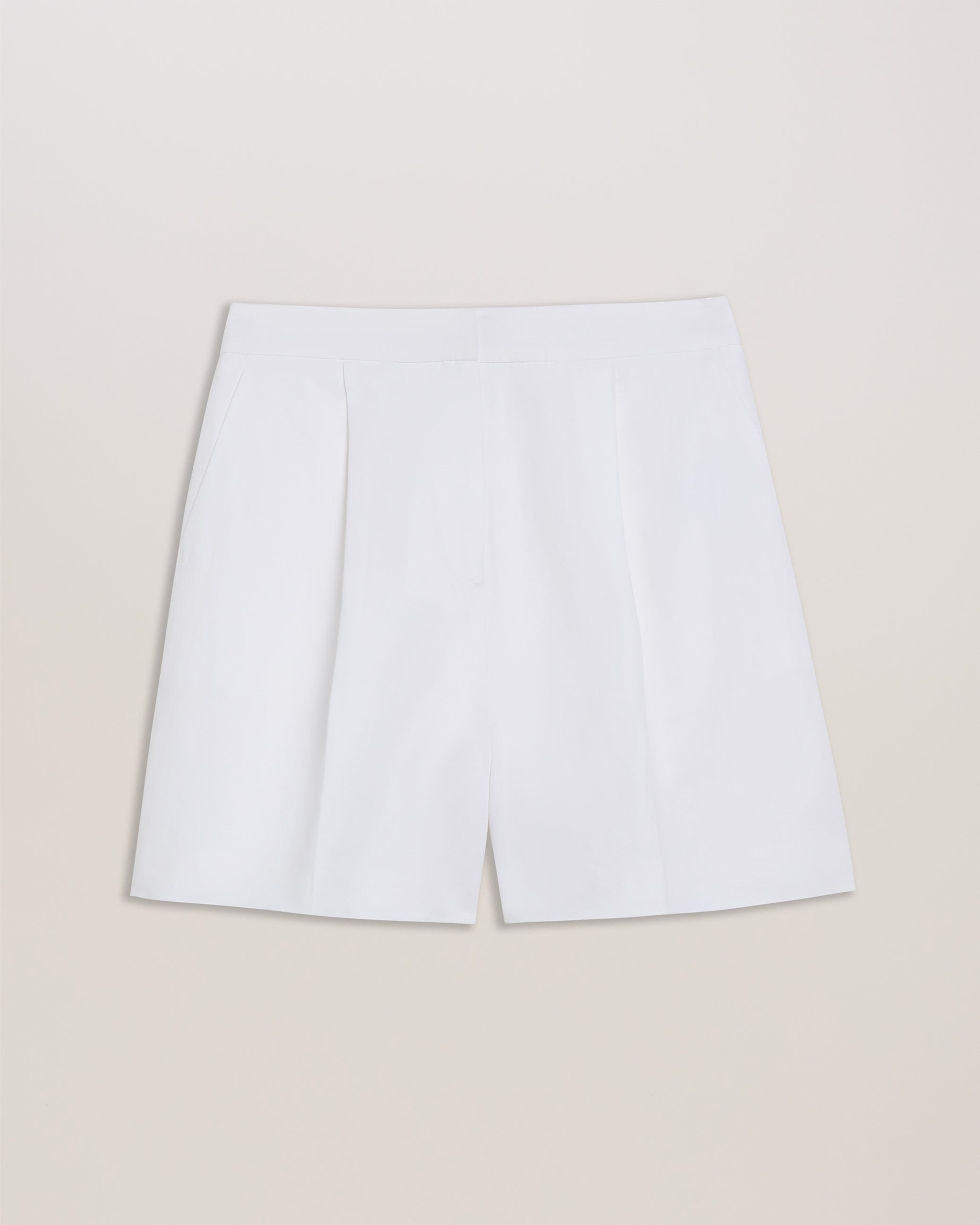 Musubsh High Waisted Tailored Pleated Shorts White