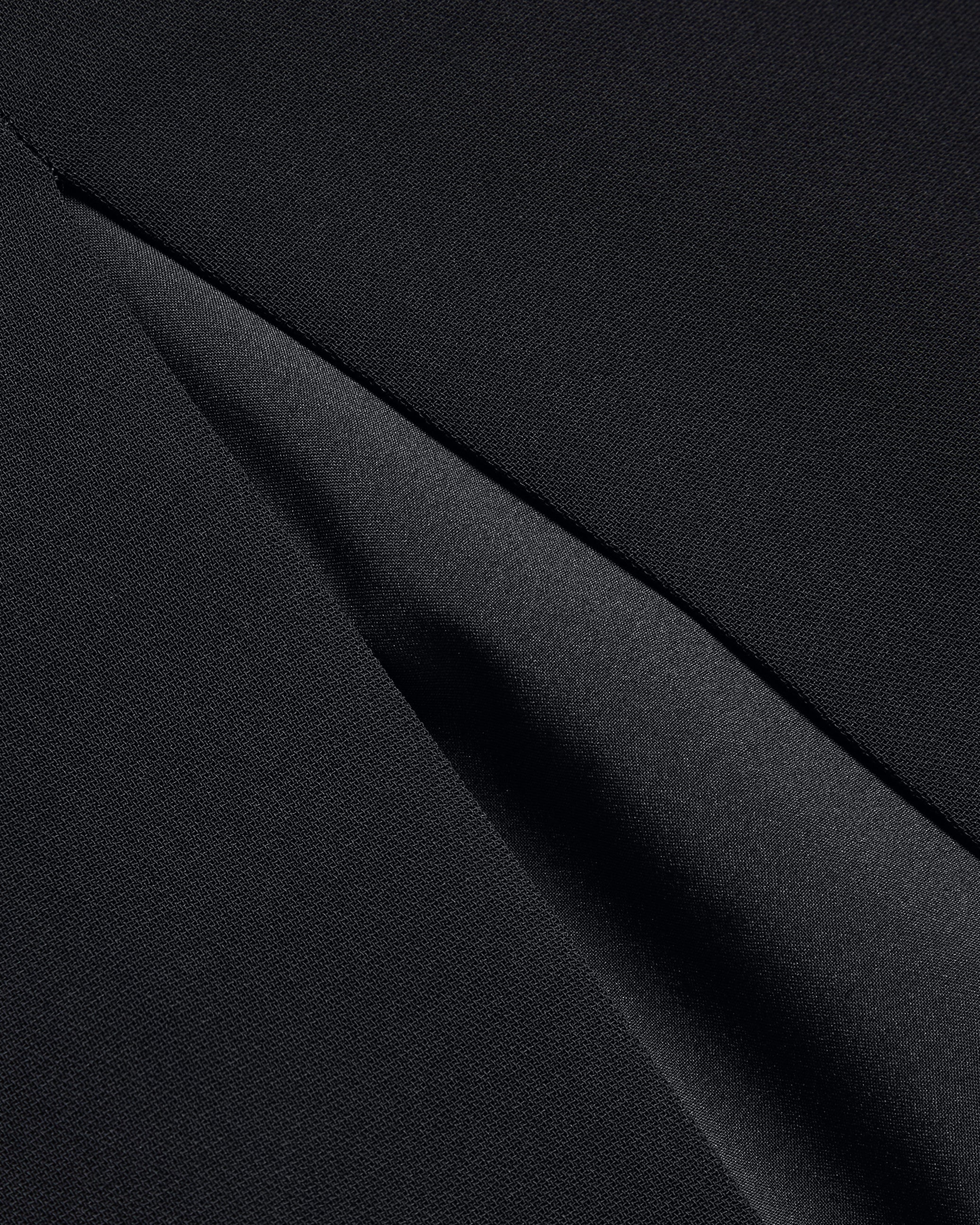 Manabsl Tailored Midi Skirt With Front Split Black