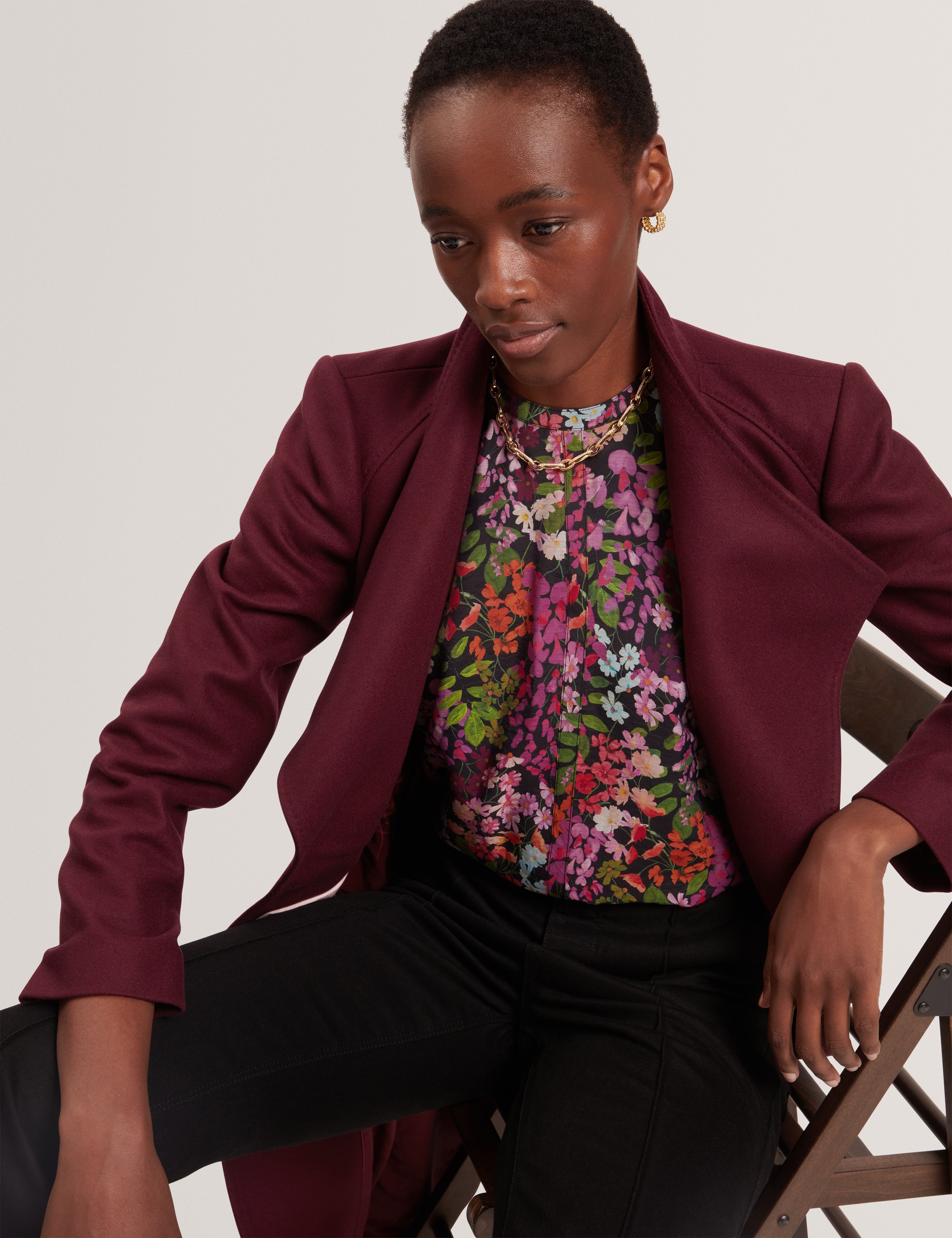 روز معطف ميدي من الصوف بقصة ملفوفة لون أحمر داكن