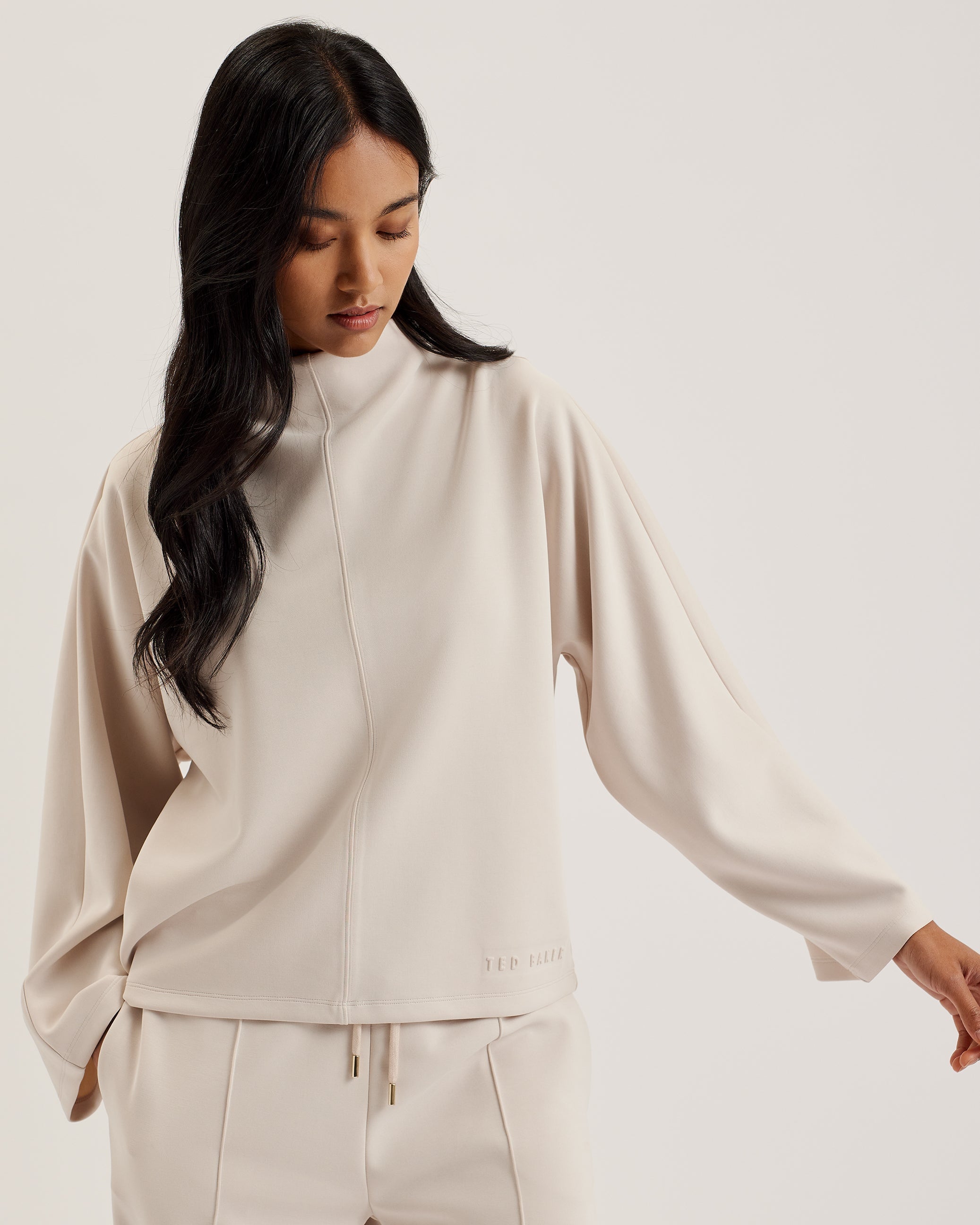 Nowelll Cupro Split Hem Jogger Ivory