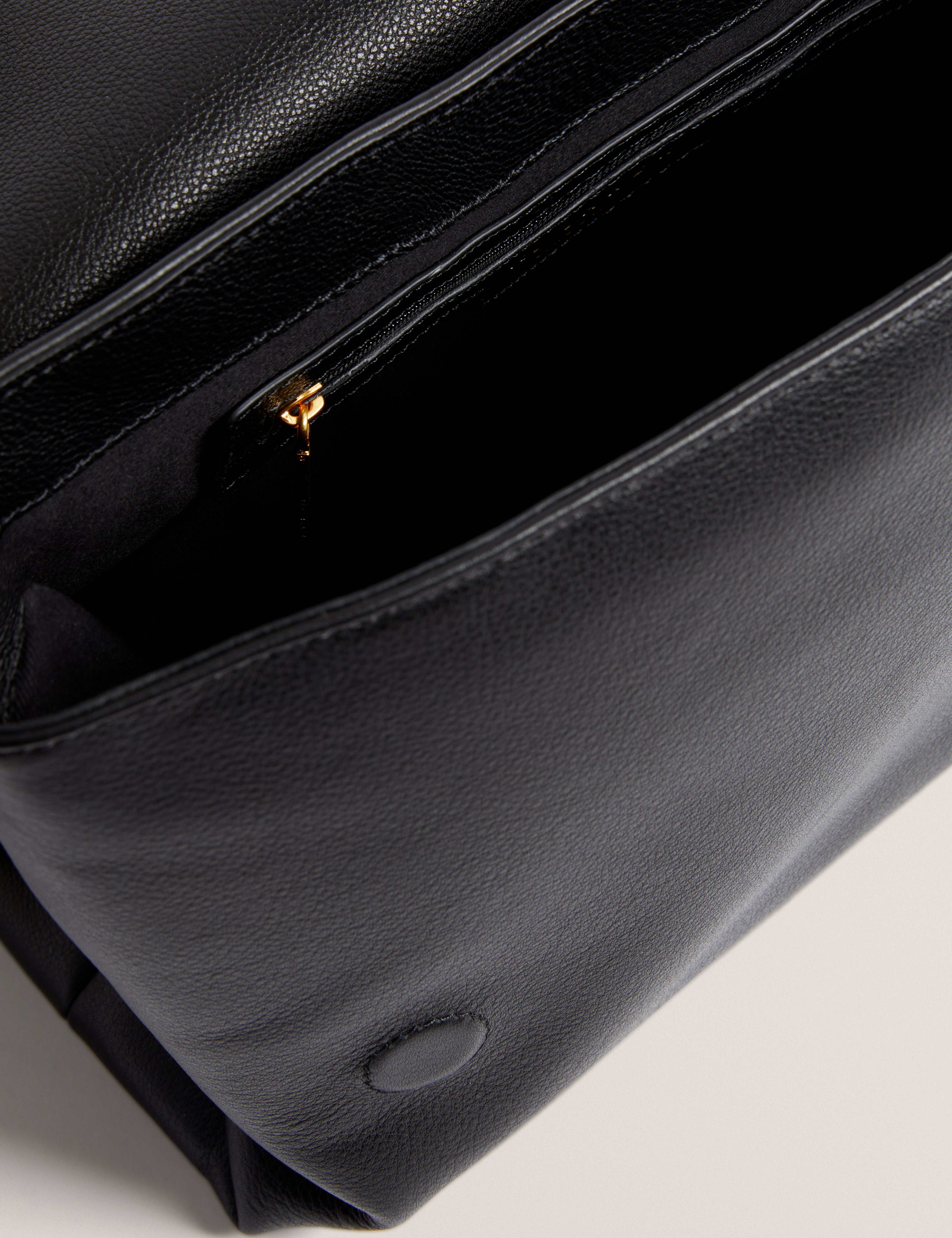 Margou Padded Leather Large Shoulder Black