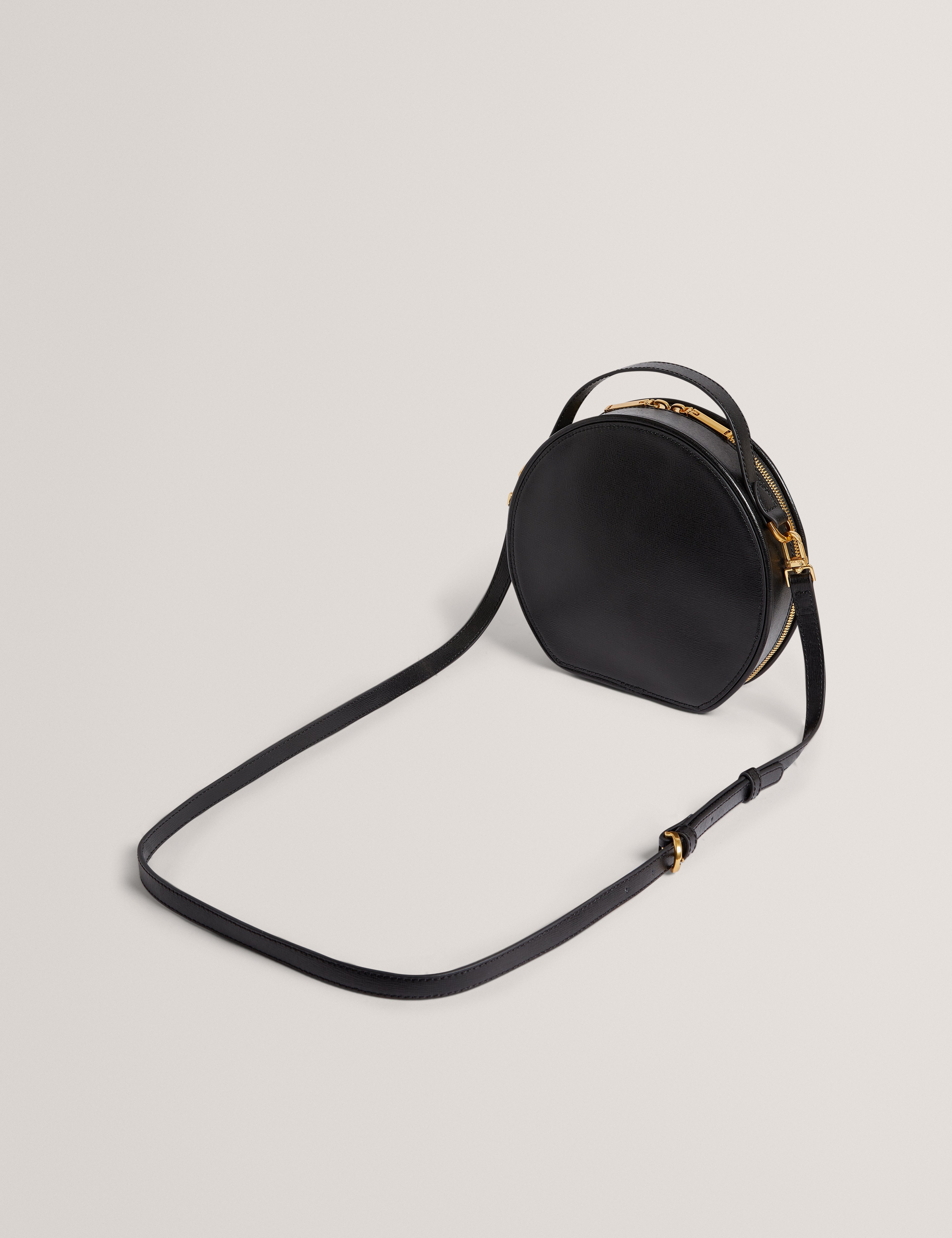 Taby Travel Novelty Circle Crossbody Black