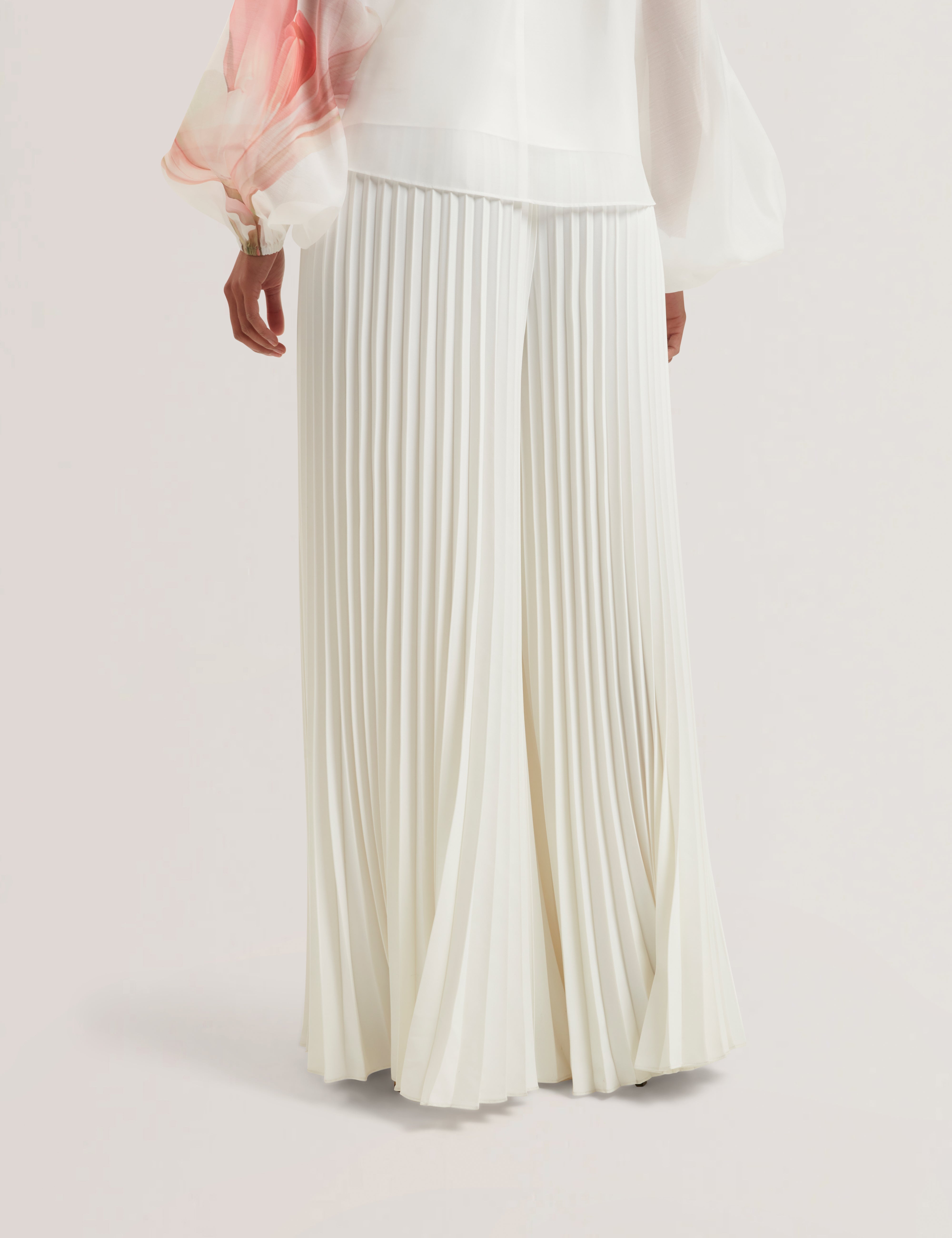 Haryx Pleated Wide Leg Crepe Trouser Ivory