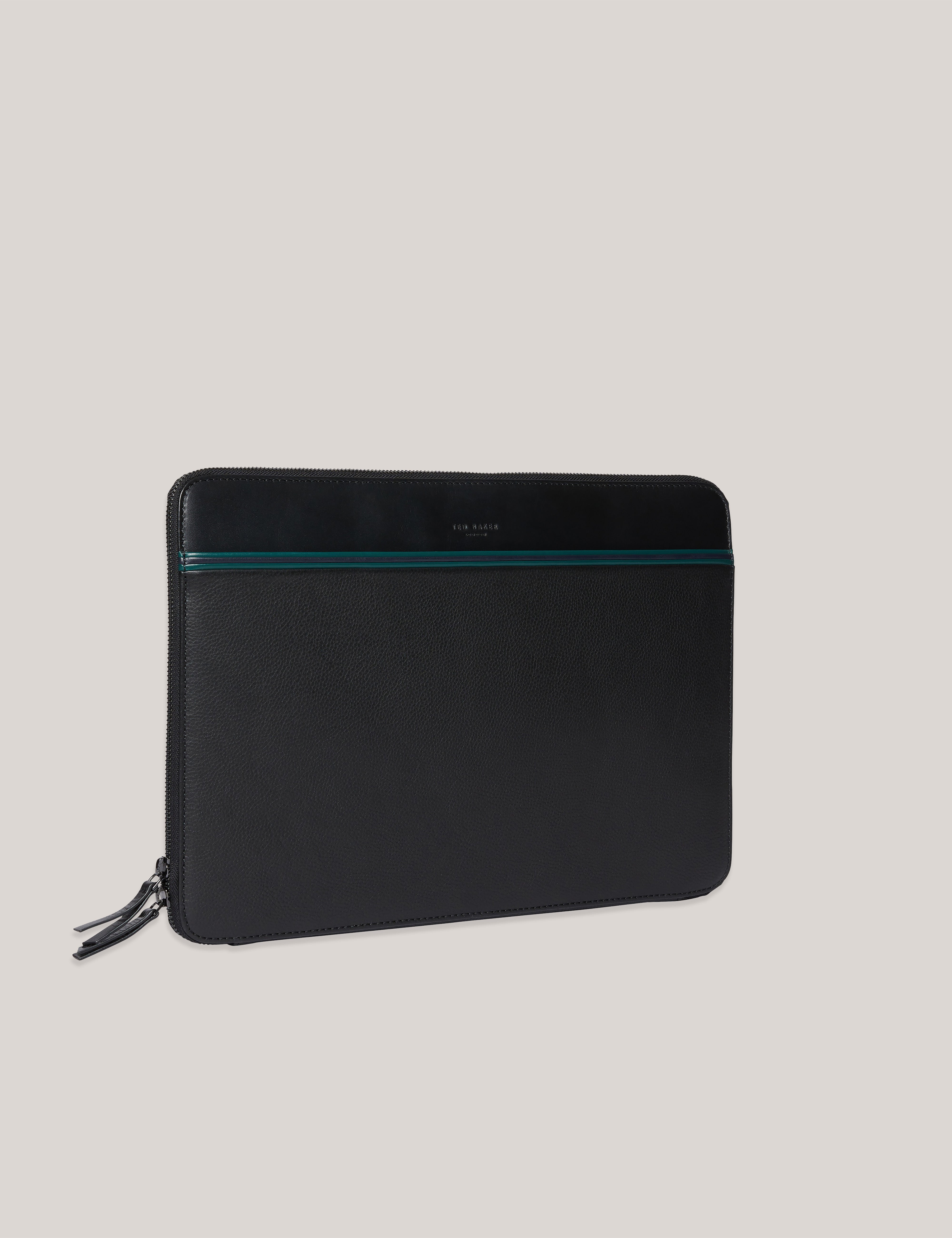 جرينج حافظة لابتوب سوداء من الجلد 15 إنش