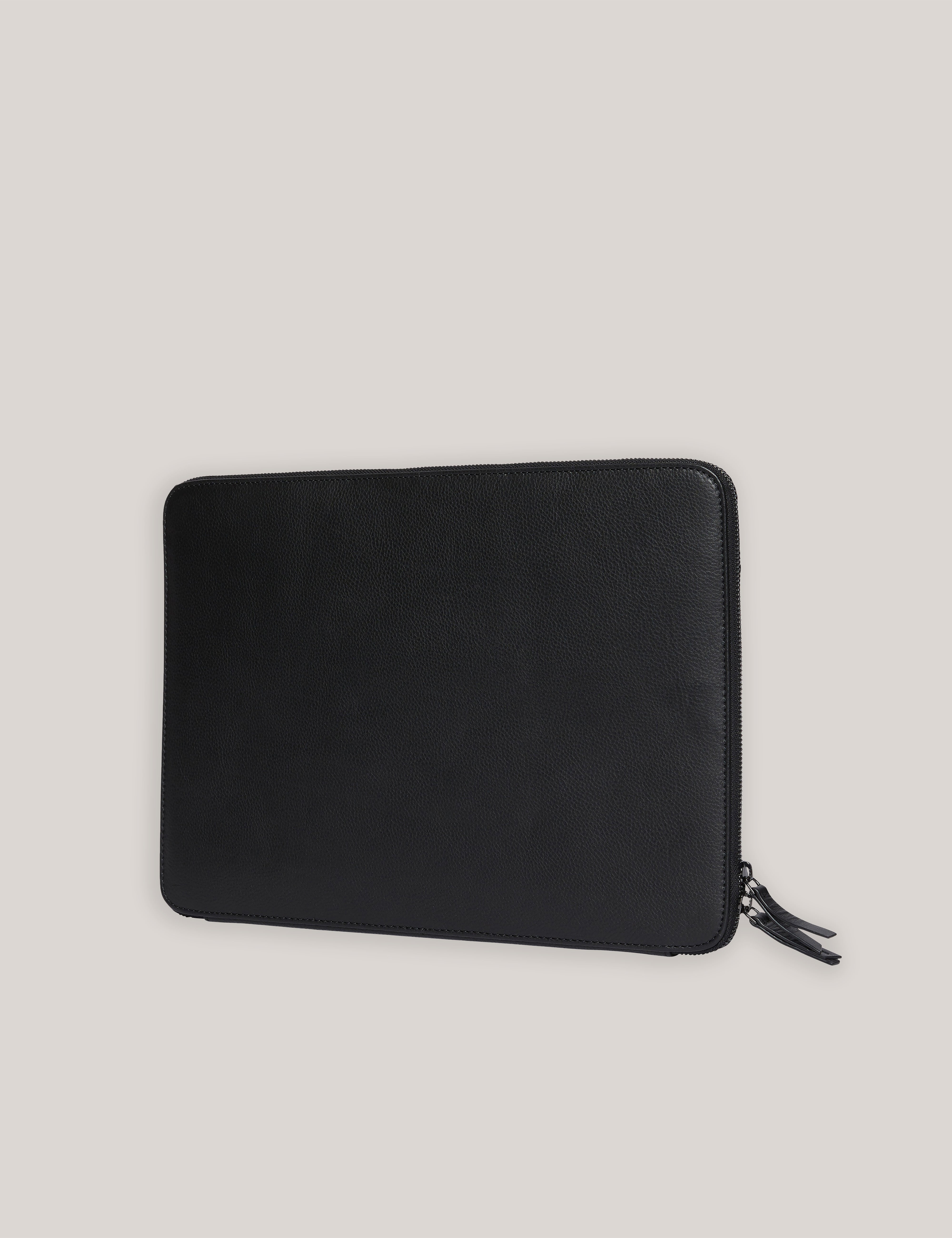 جرينج حافظة لابتوب سوداء من الجلد 15 إنش