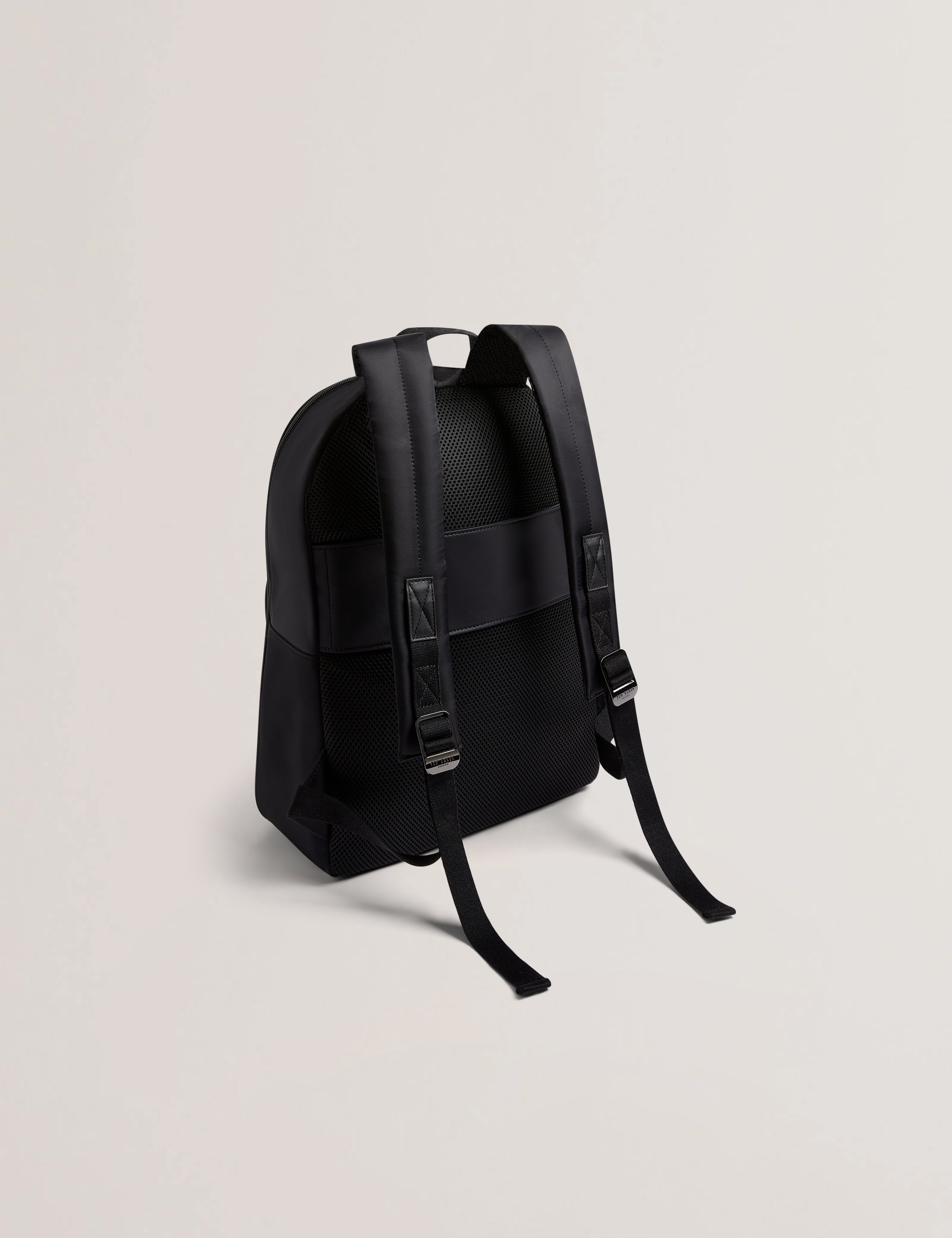 حقيبة ظهر Niile Nylon Tb Script باللون الأسود