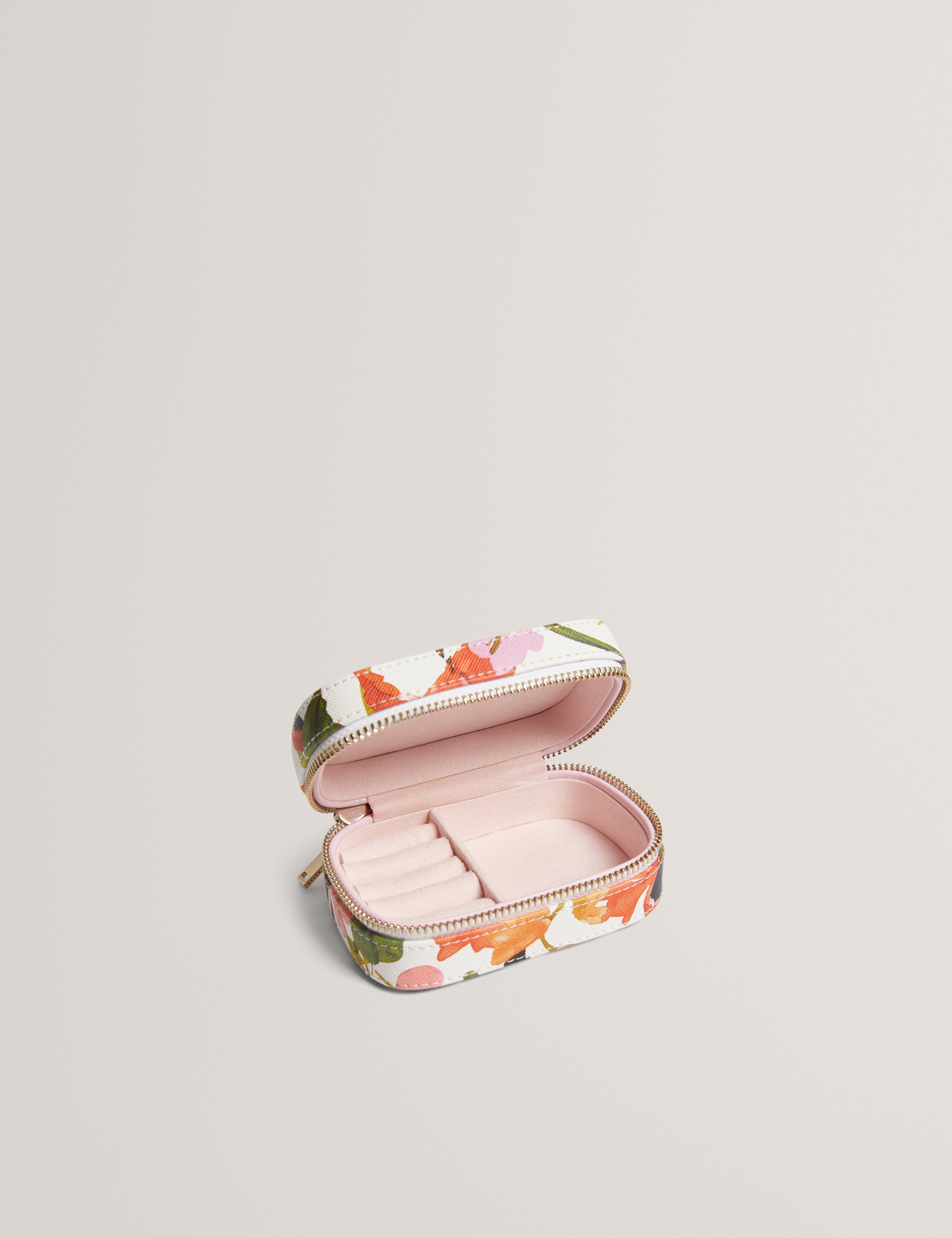 علبة مجوهرات صغيرة مطبوعة بنقشة زهور من وينداس - أبيض طبيعي