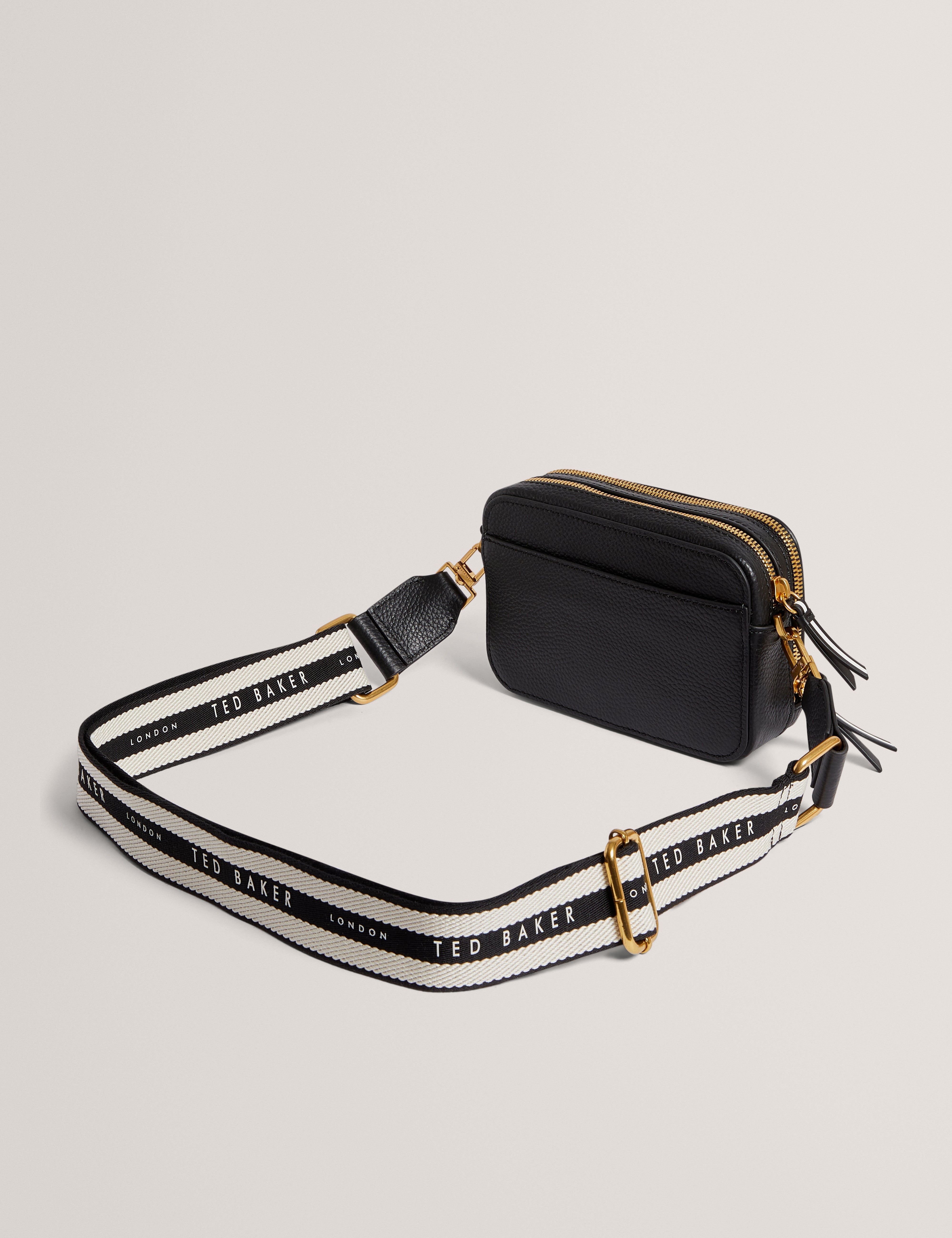 Rivir Woven Cross Body Bag Navy