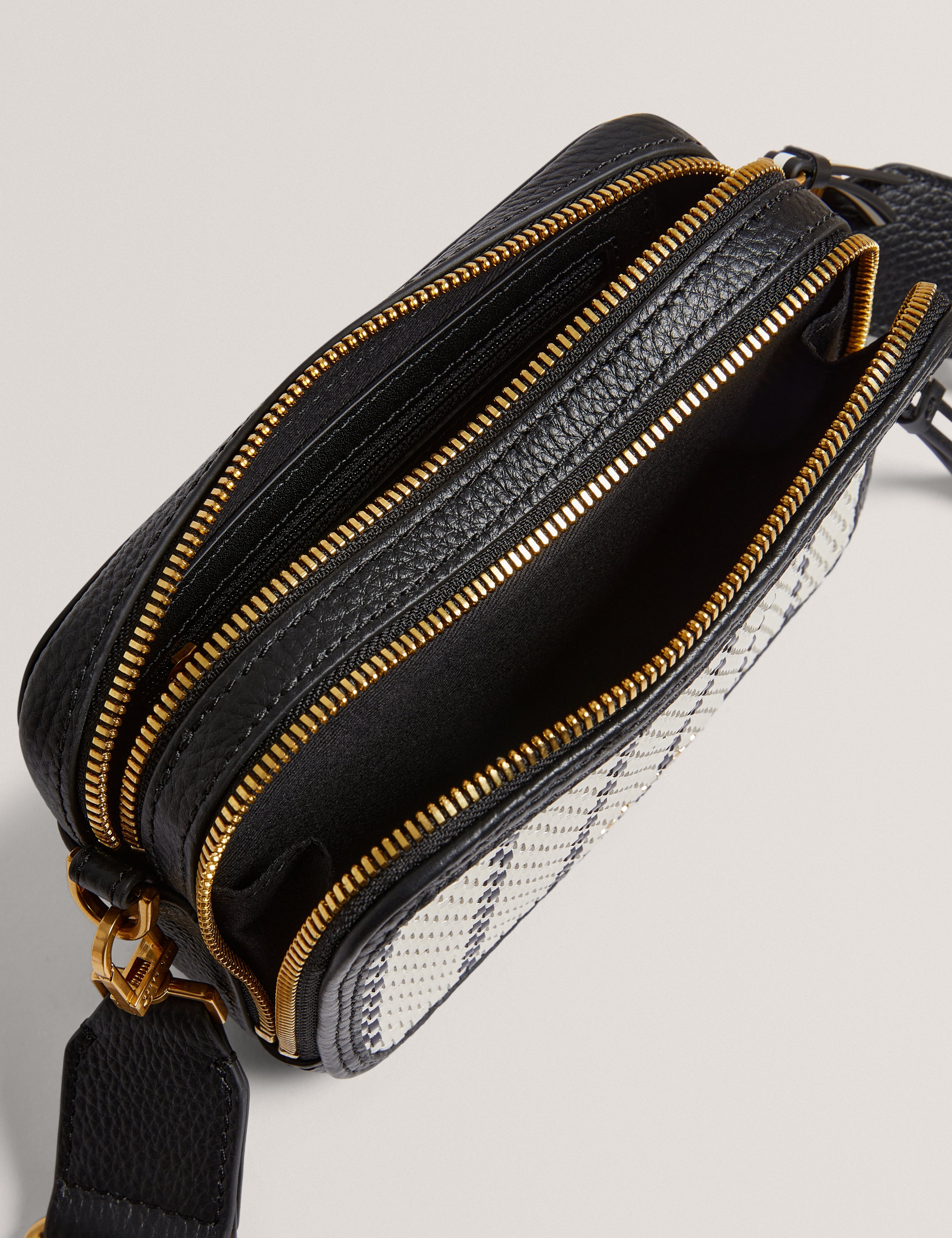 Rivir Woven Cross Body Bag Navy