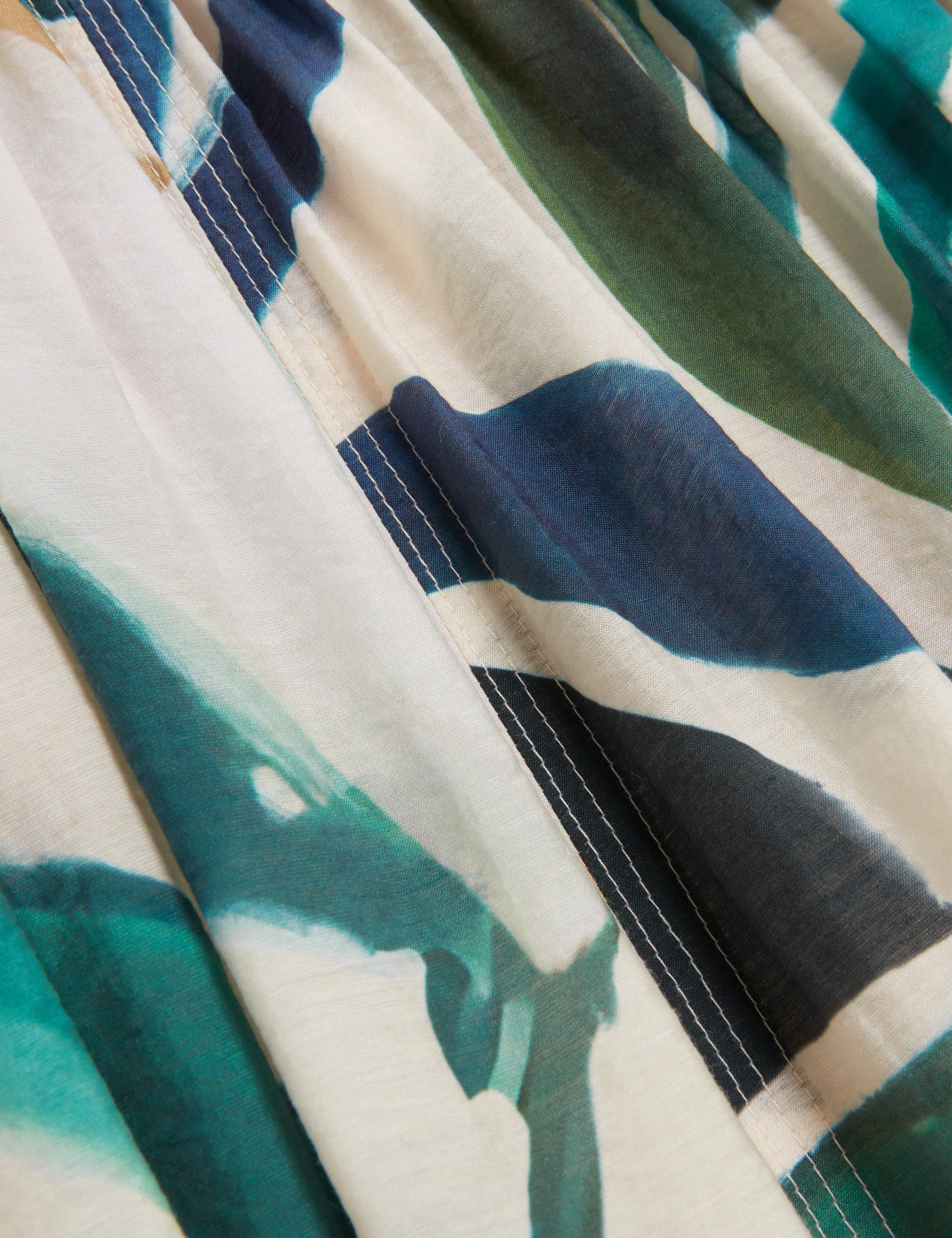 مويلا فستان ميدي بأكمام منفوخة لون نود وردي