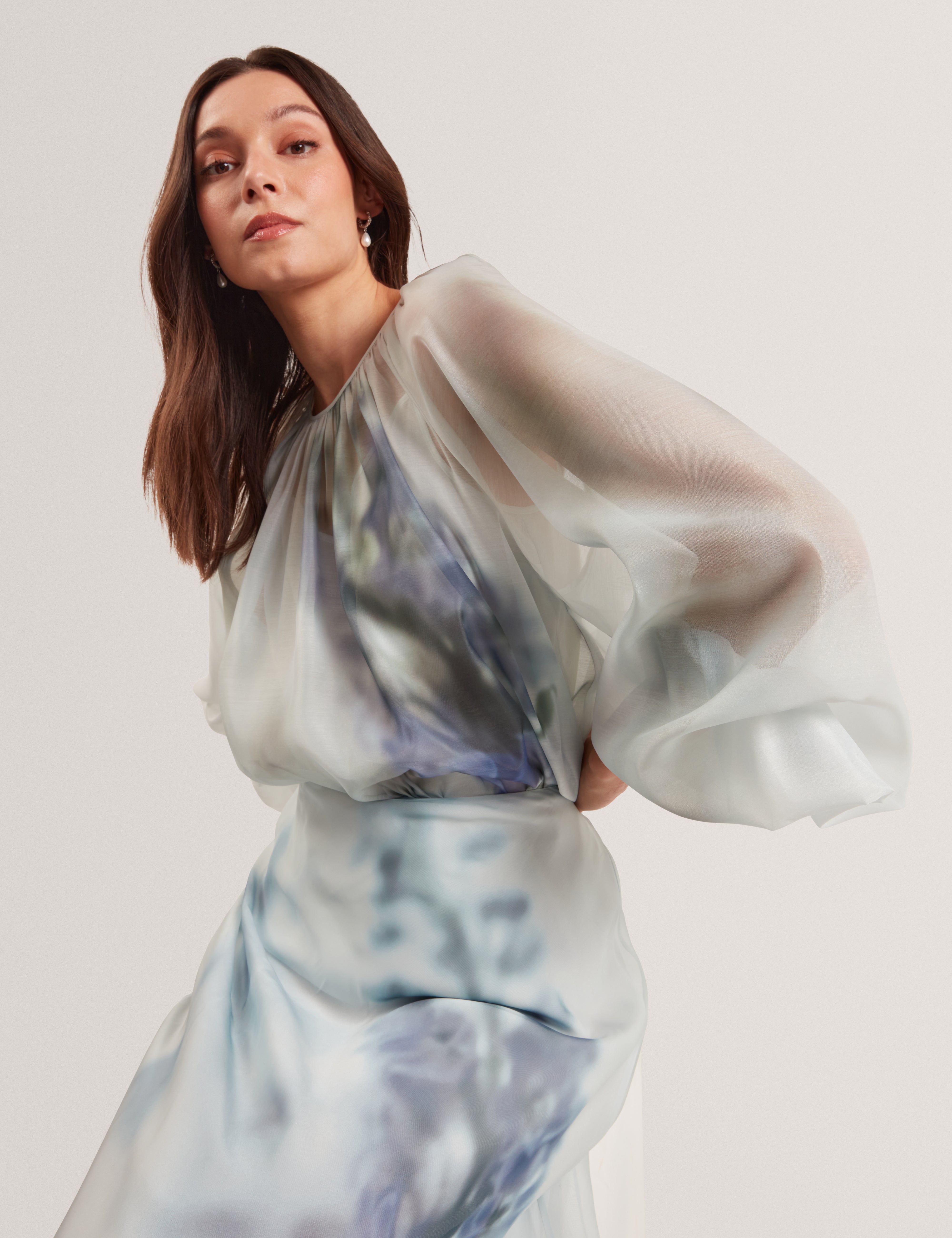 Mylesee Printed Organza Puff Sleeve Blouse Lt-Green