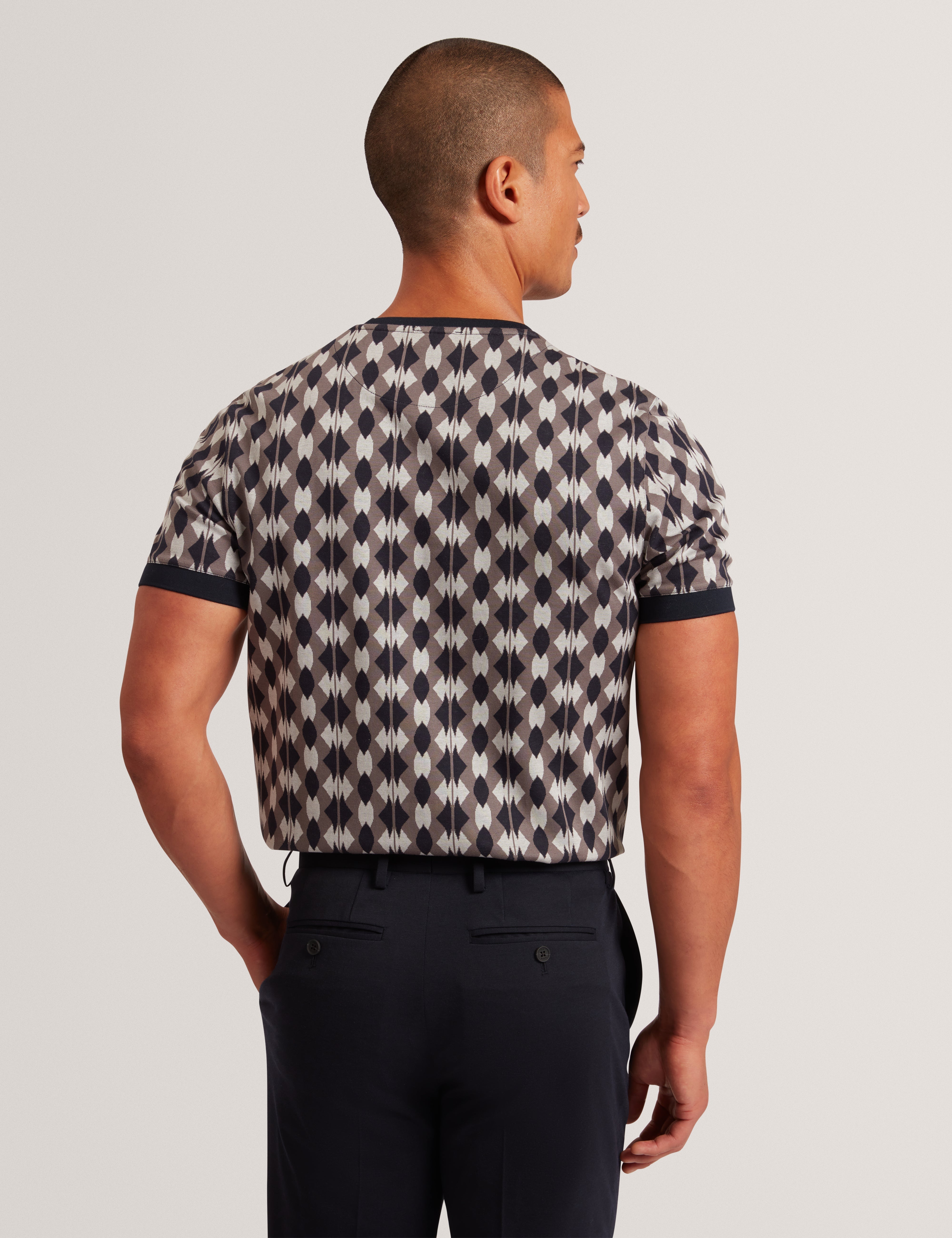 تي شيرت جوا إس إس جيو جاكار باللون الأزرق الداكن