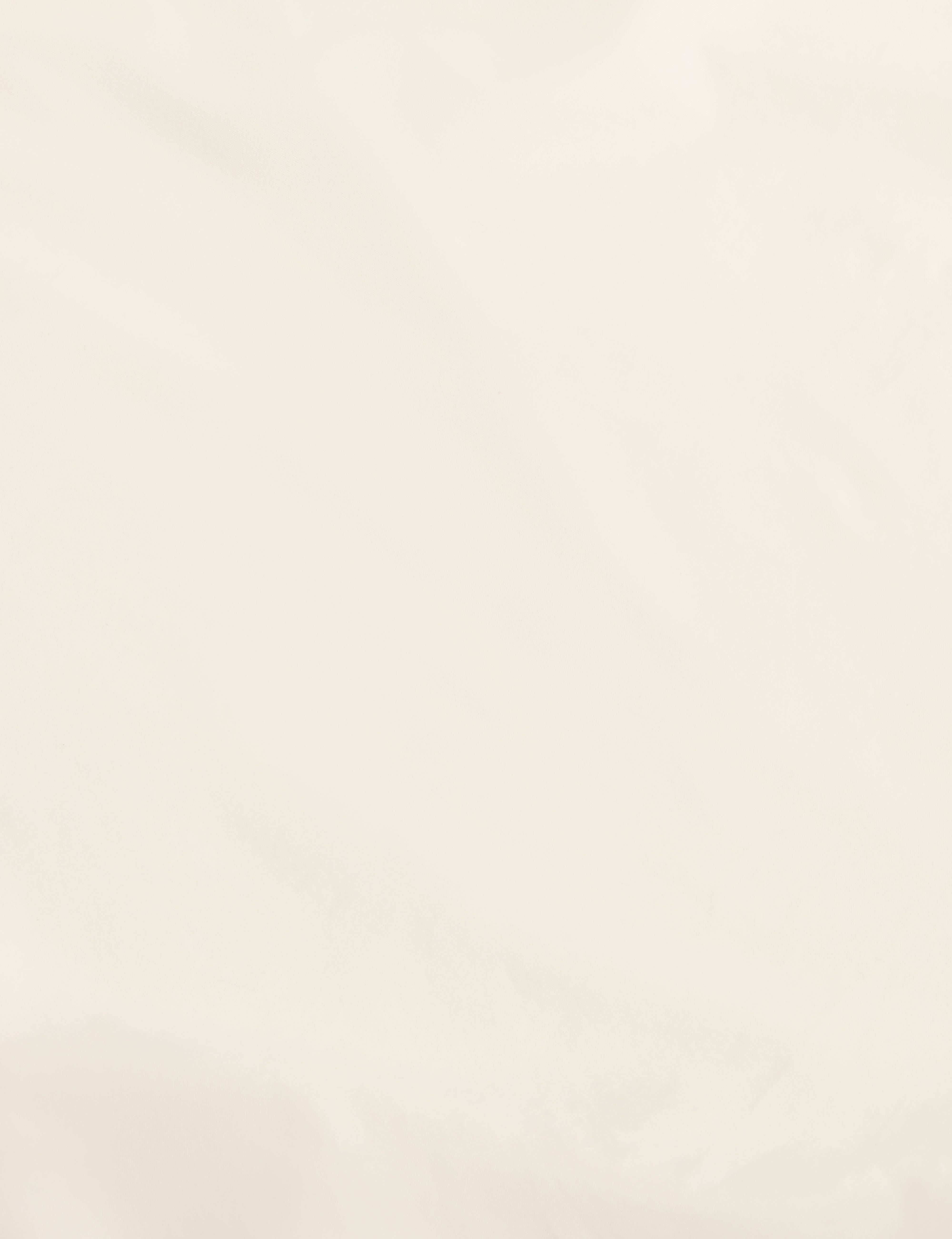 تي شيرت كونراد أبيض بأكمام قصيرة وملمس ناعم