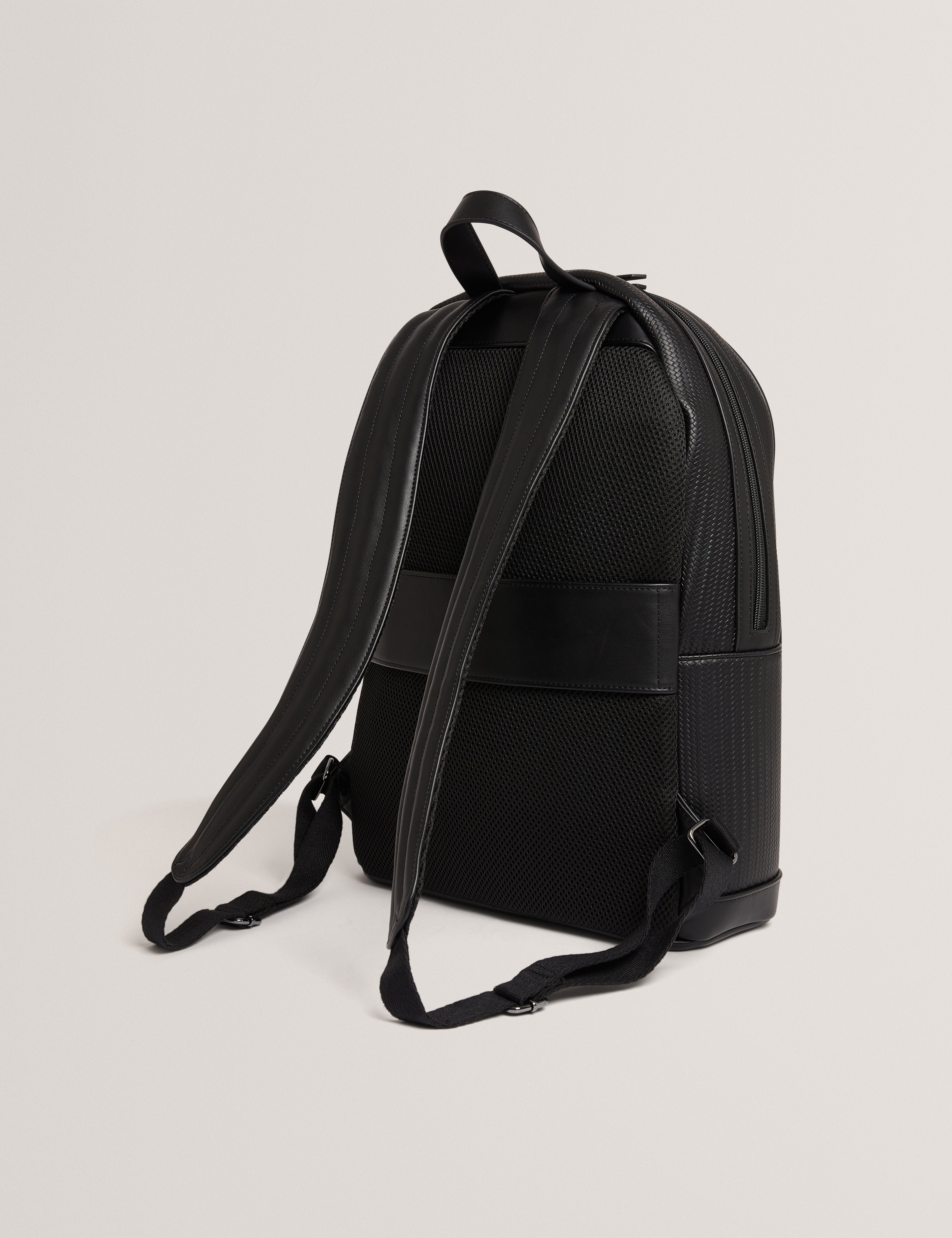Waliis Printed Weave Pu Backpack Black