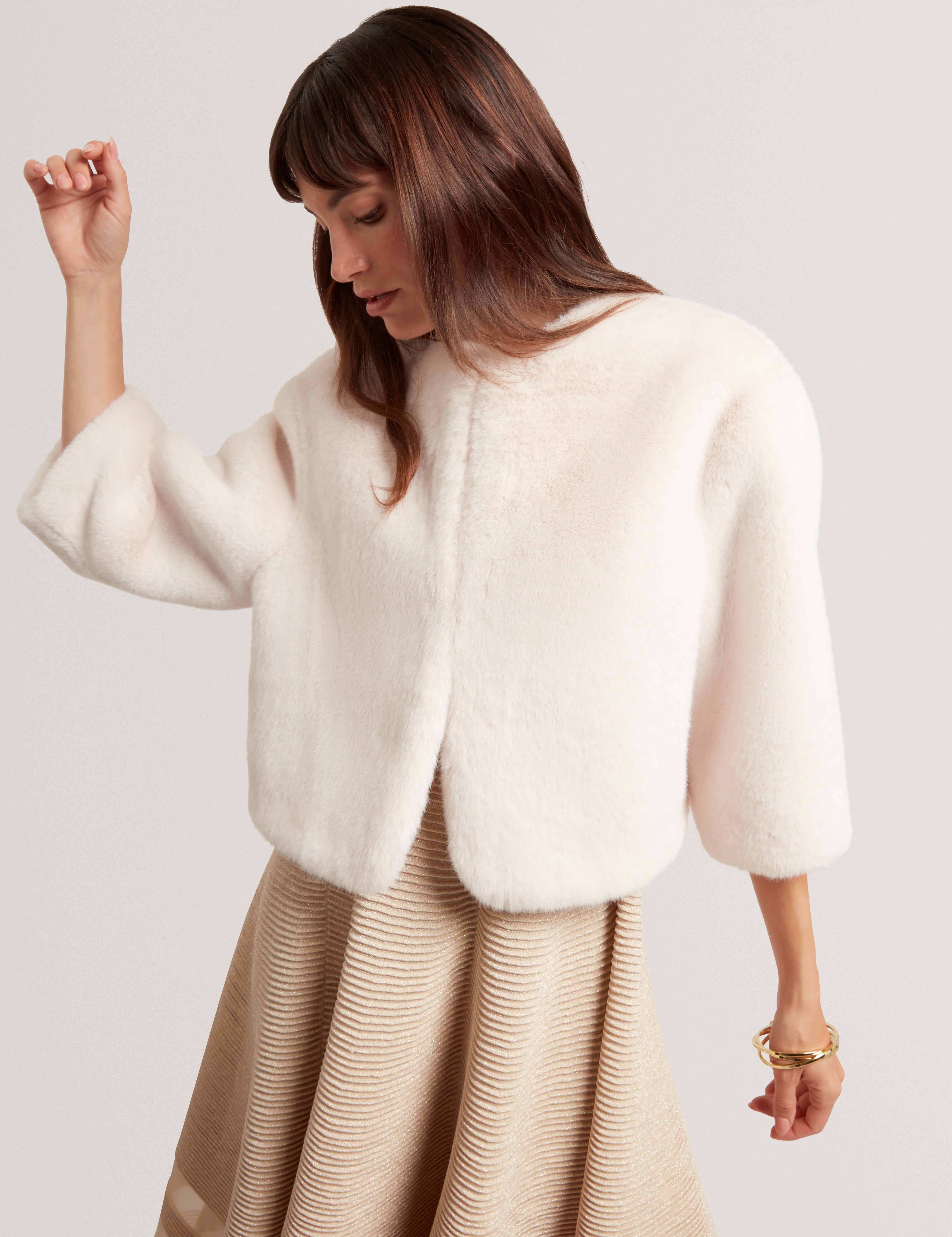 Primmra Cropped Faux Fur Jacket Nat-Ivory