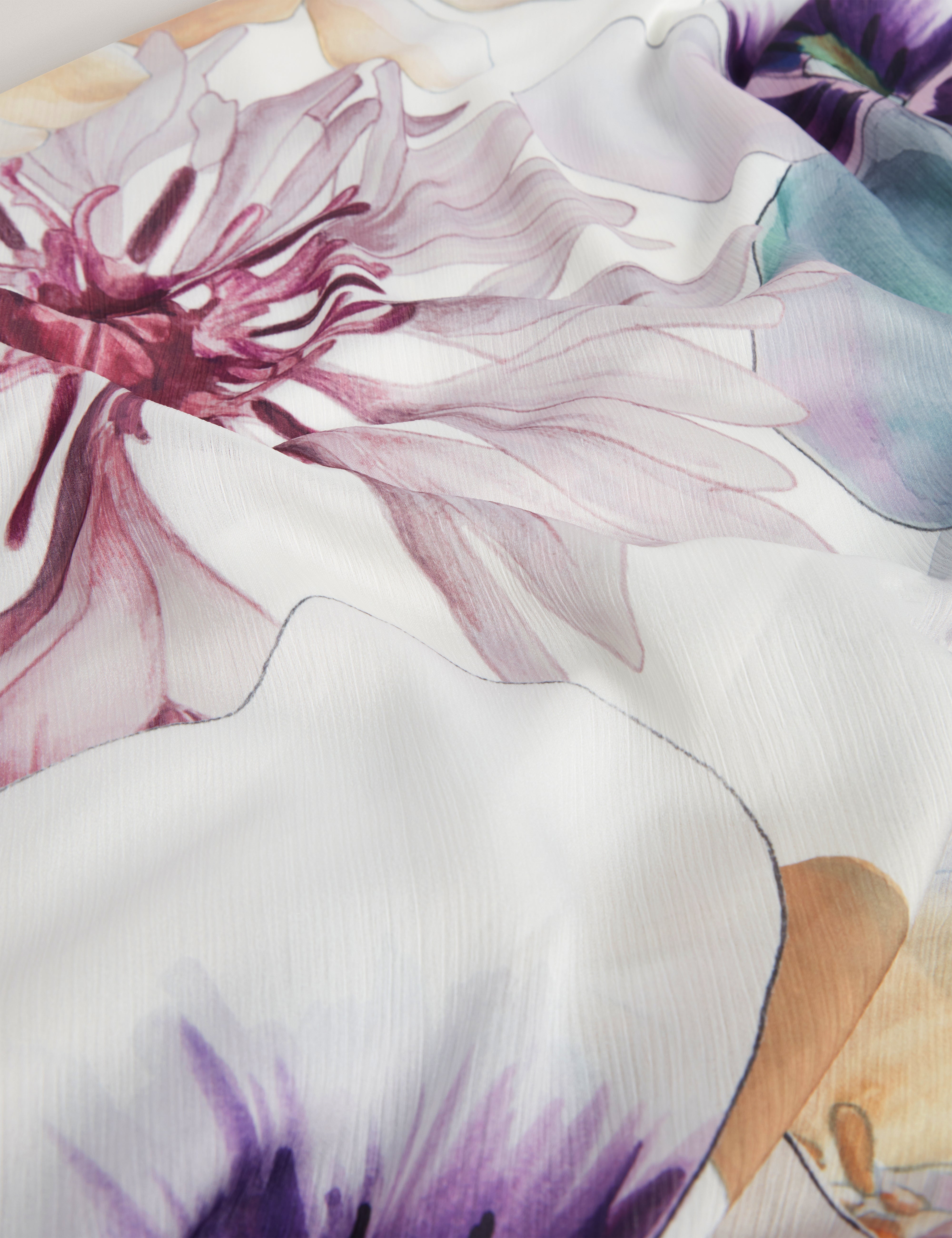 هاربور فستان أبيض ميدي بطبعة