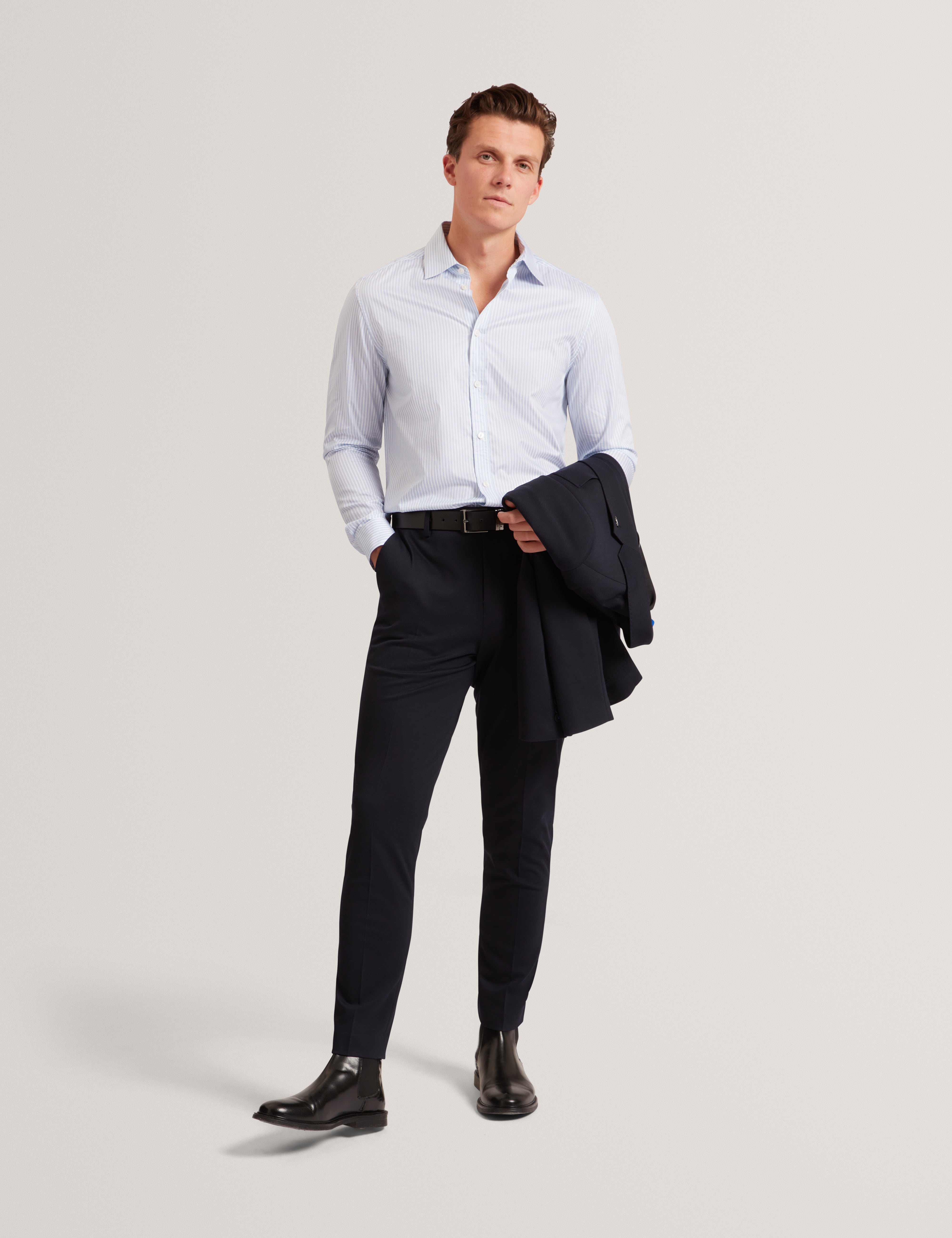 سوهو قميص مخطط بأكمام طويلة لون أزرق فاتح