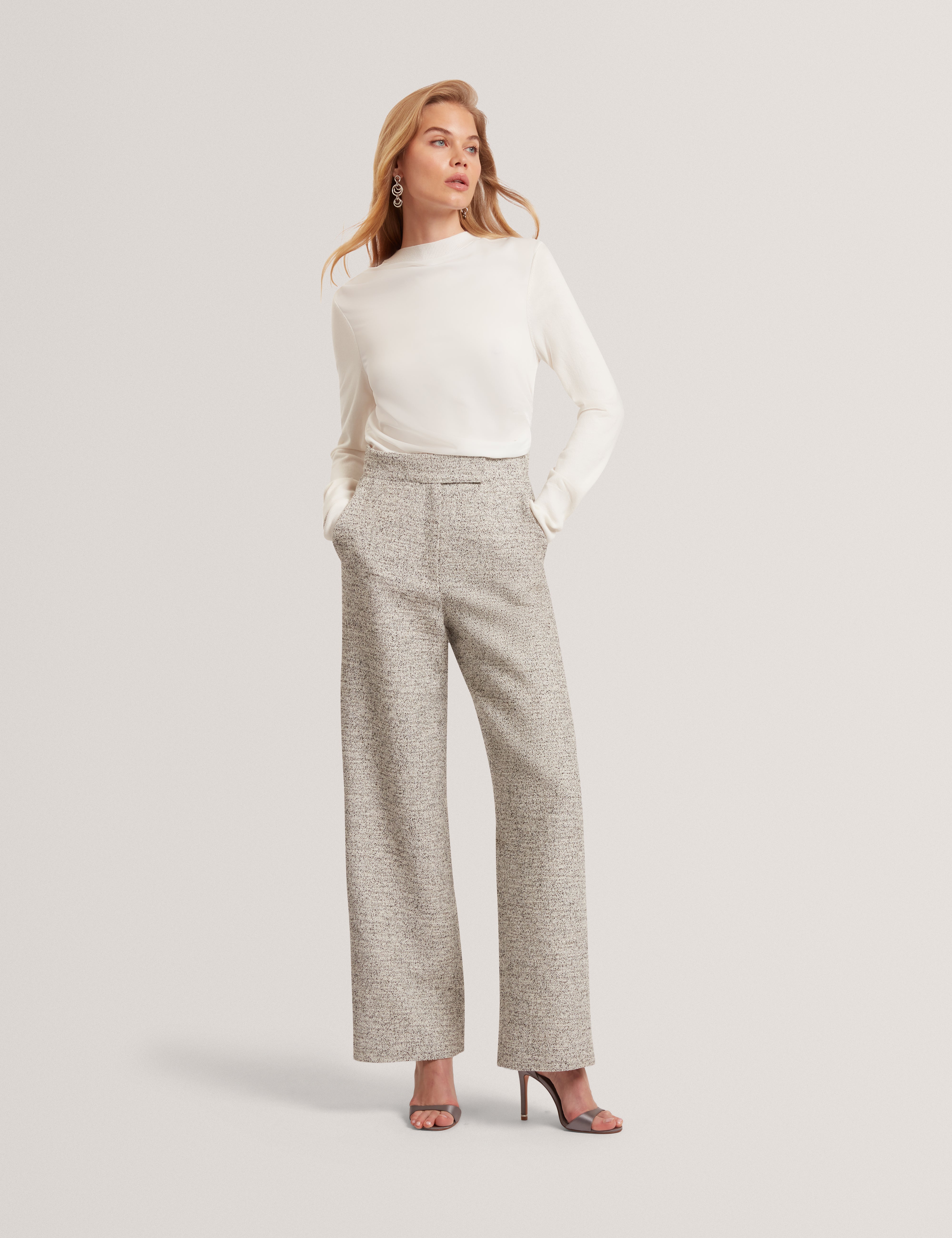 Leslay Draped Front Knitted Long Sleeve Top Ivory