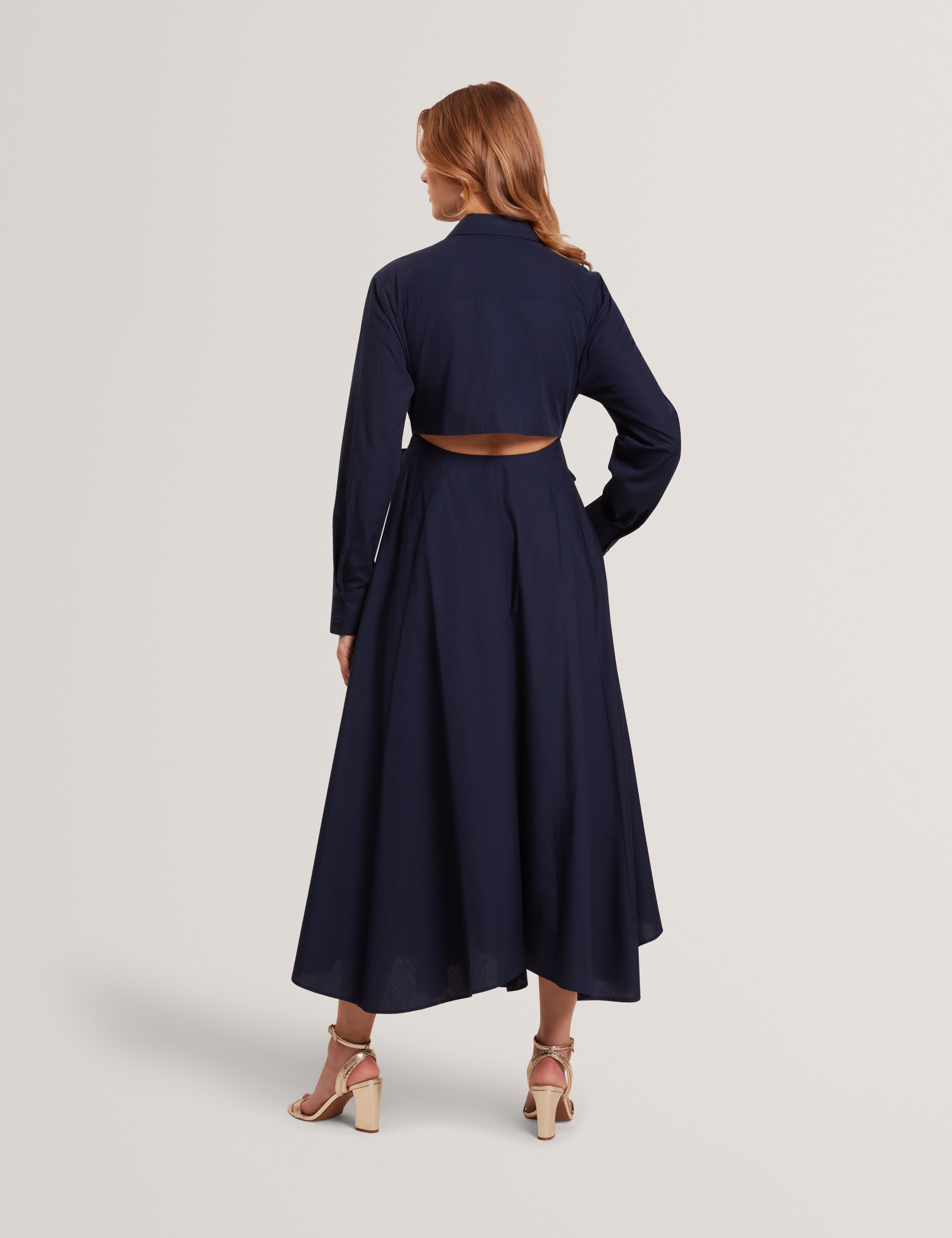 إليسيا فستان ميدي بقصة ملفوفة لون كحلي