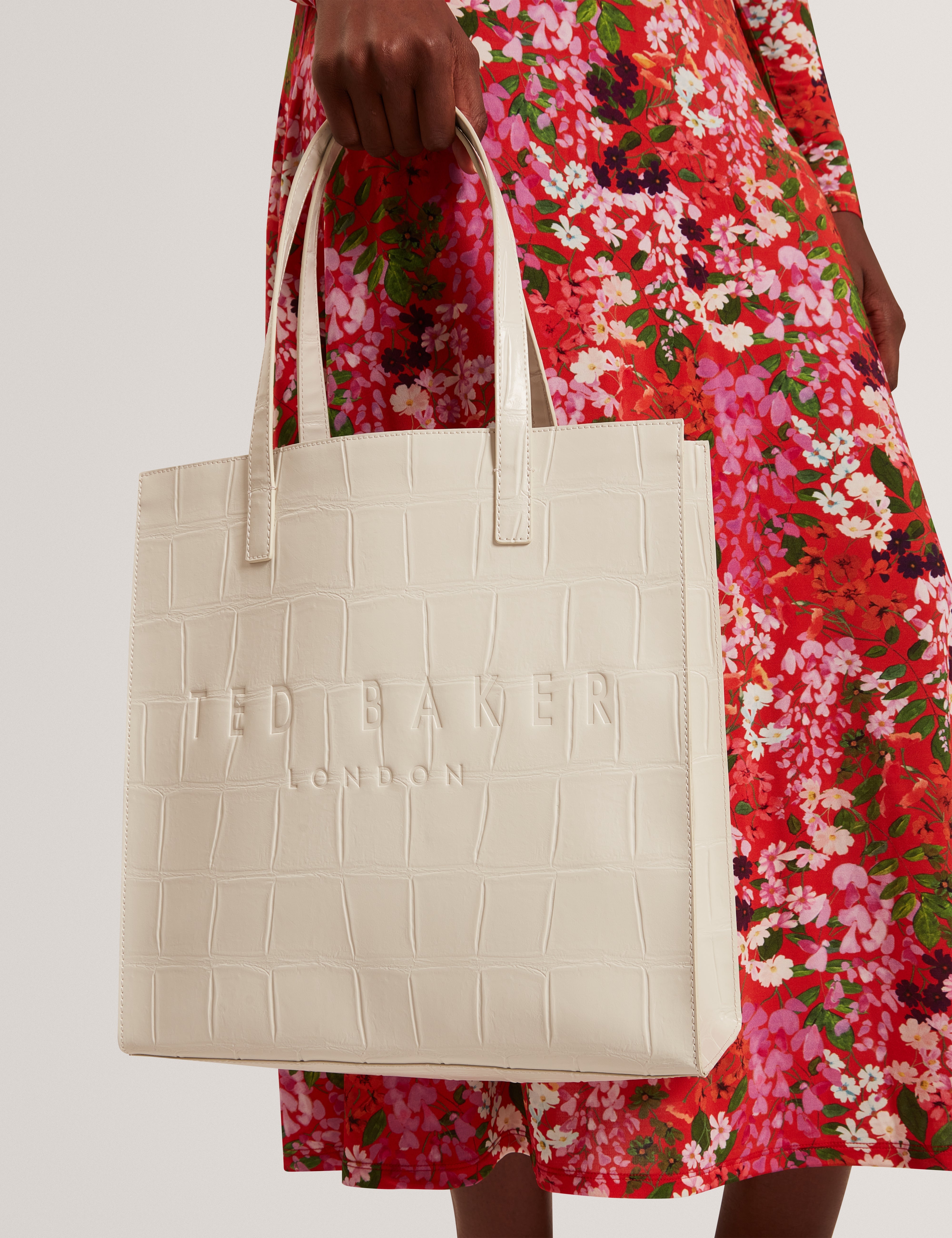 Croccon Croc Effect Large Icon Bag Ivory