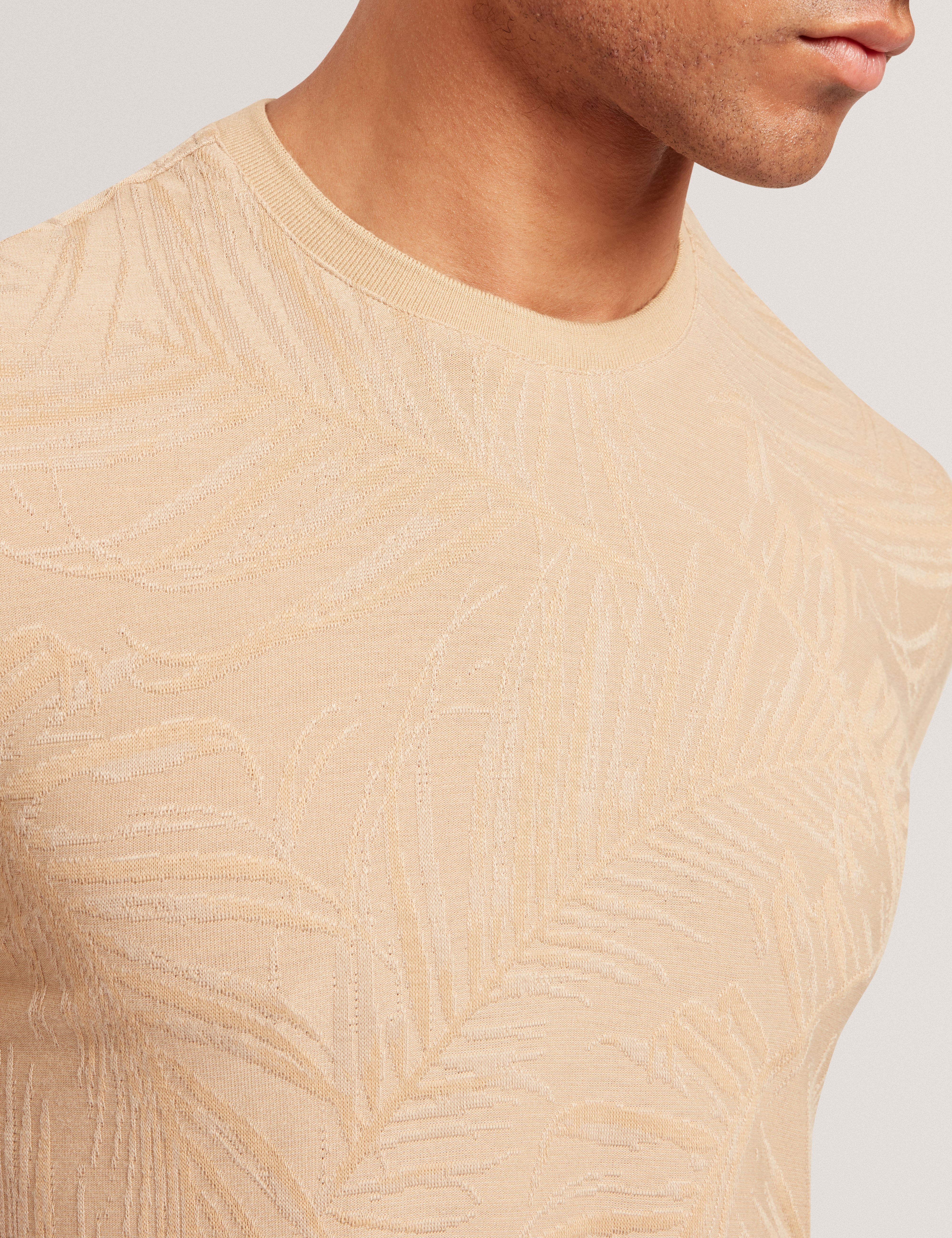 جيسبر تيشيرت بأكمام قصيرة لون بيج