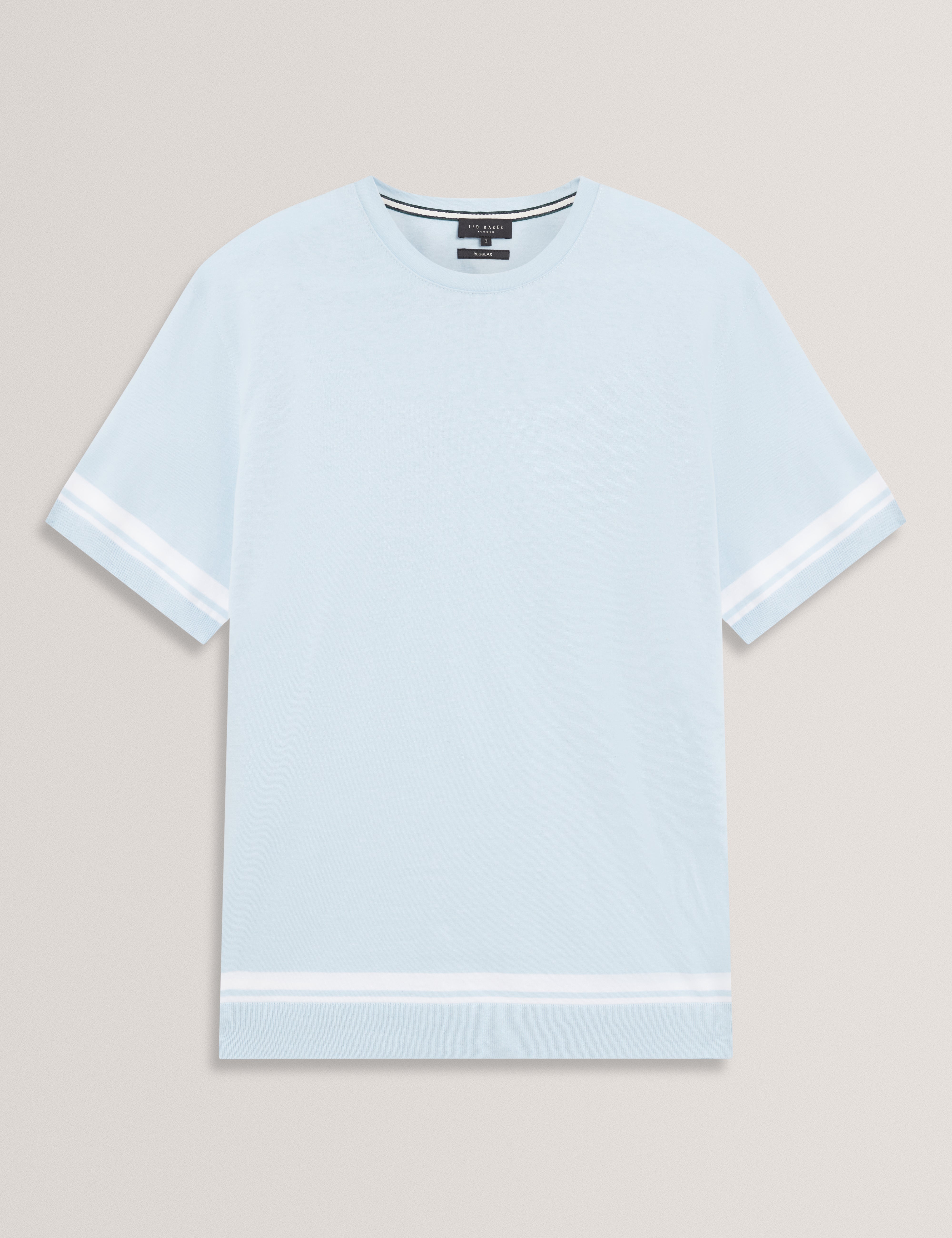 تيشيرت بأكمام قصيرة لون أزرق فاتح