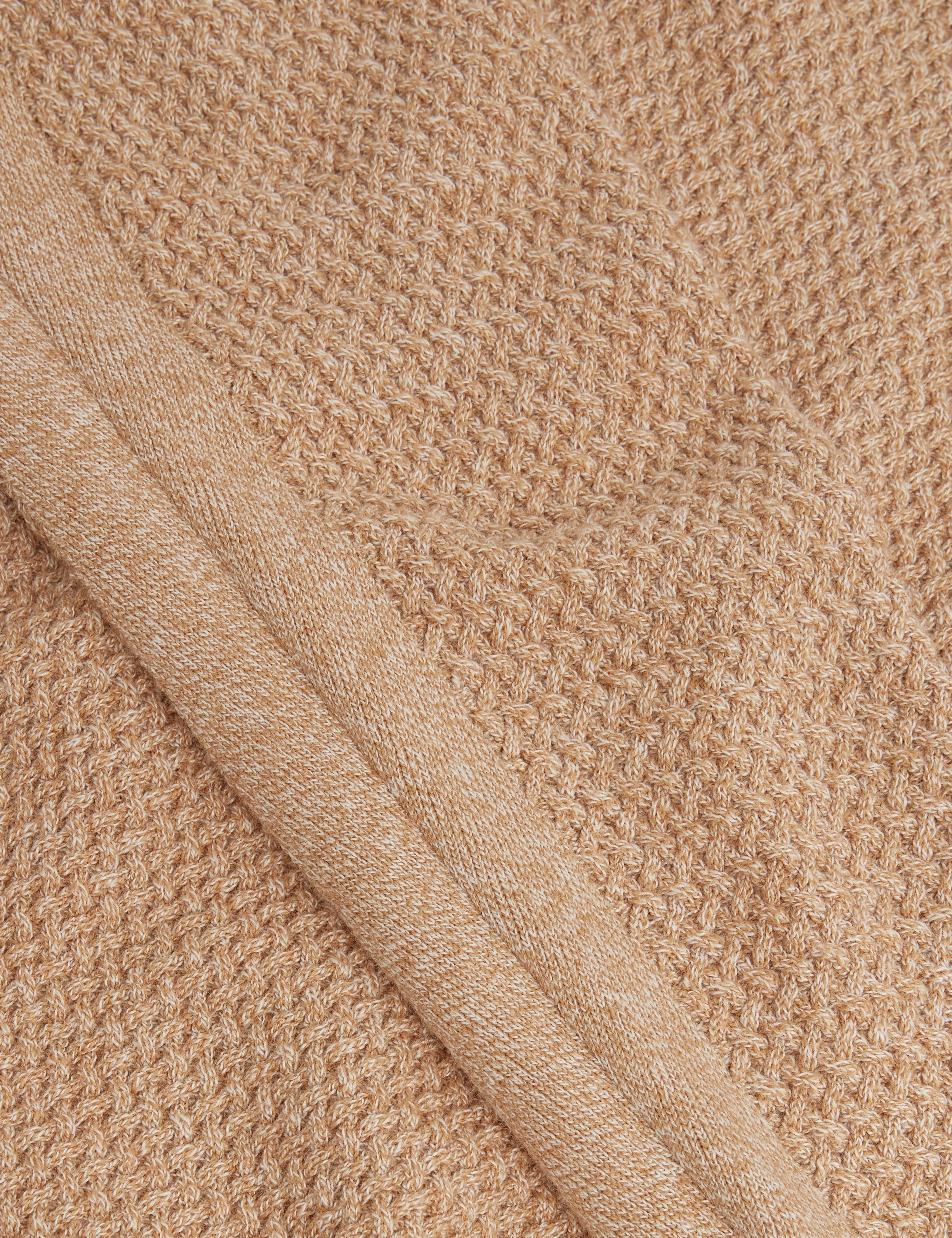 مونيا سترة محبوكة برقبة دائرية لون بيج