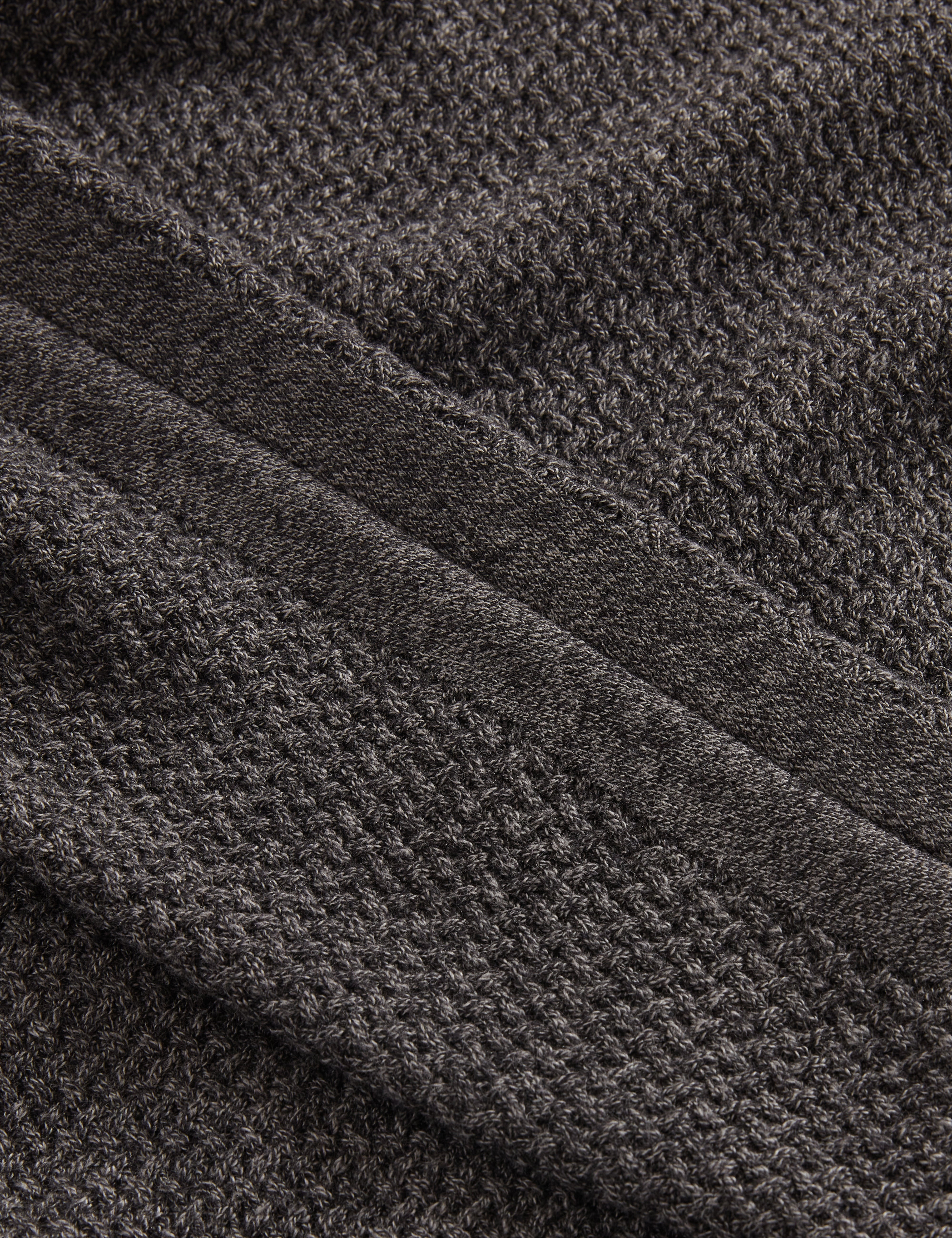 بلوزة Monya Ls محبوكة ذات رقبة دائرية باللون الرمادي المتوسط