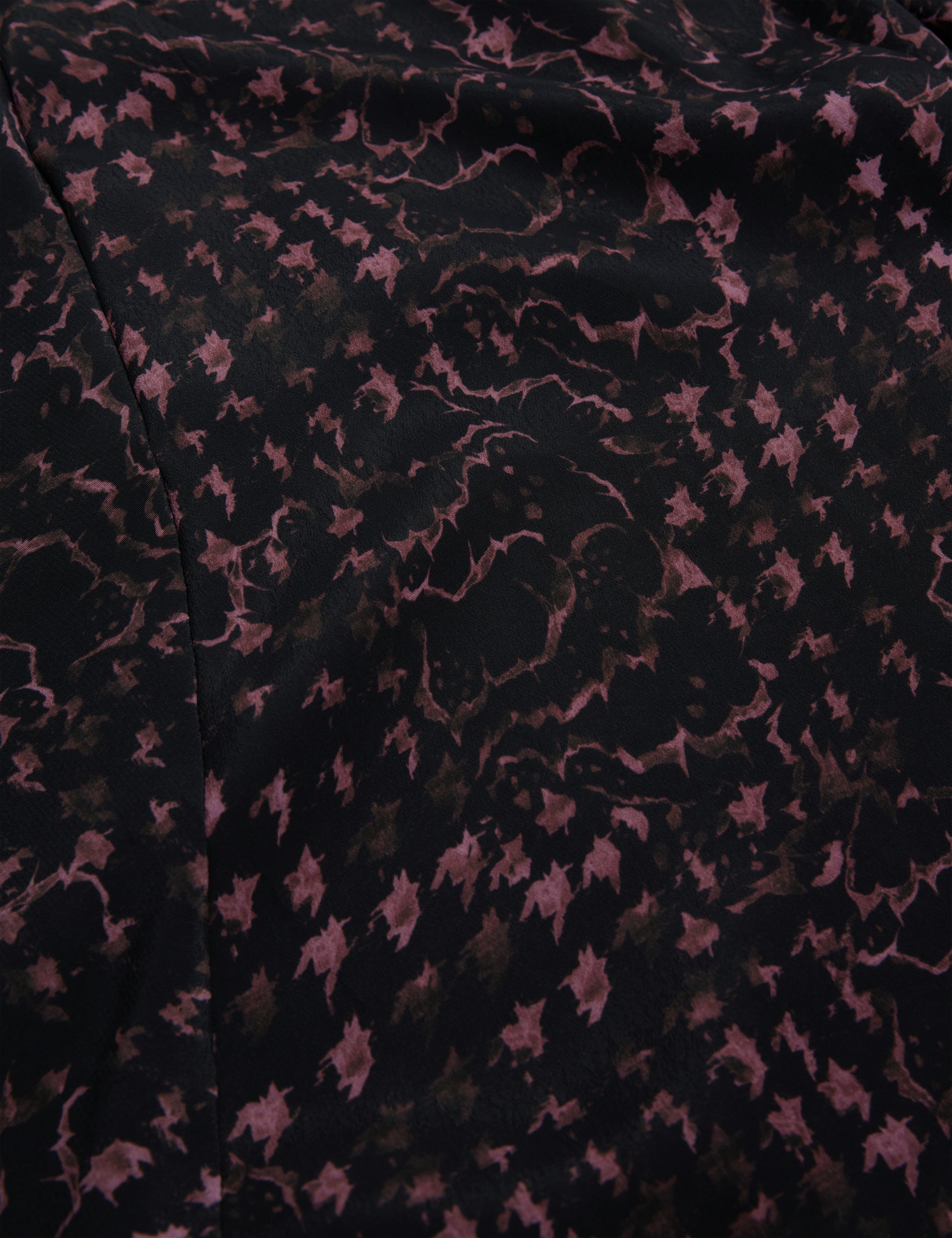 بيسكايا فستان أسود ميدي بنمط قميص