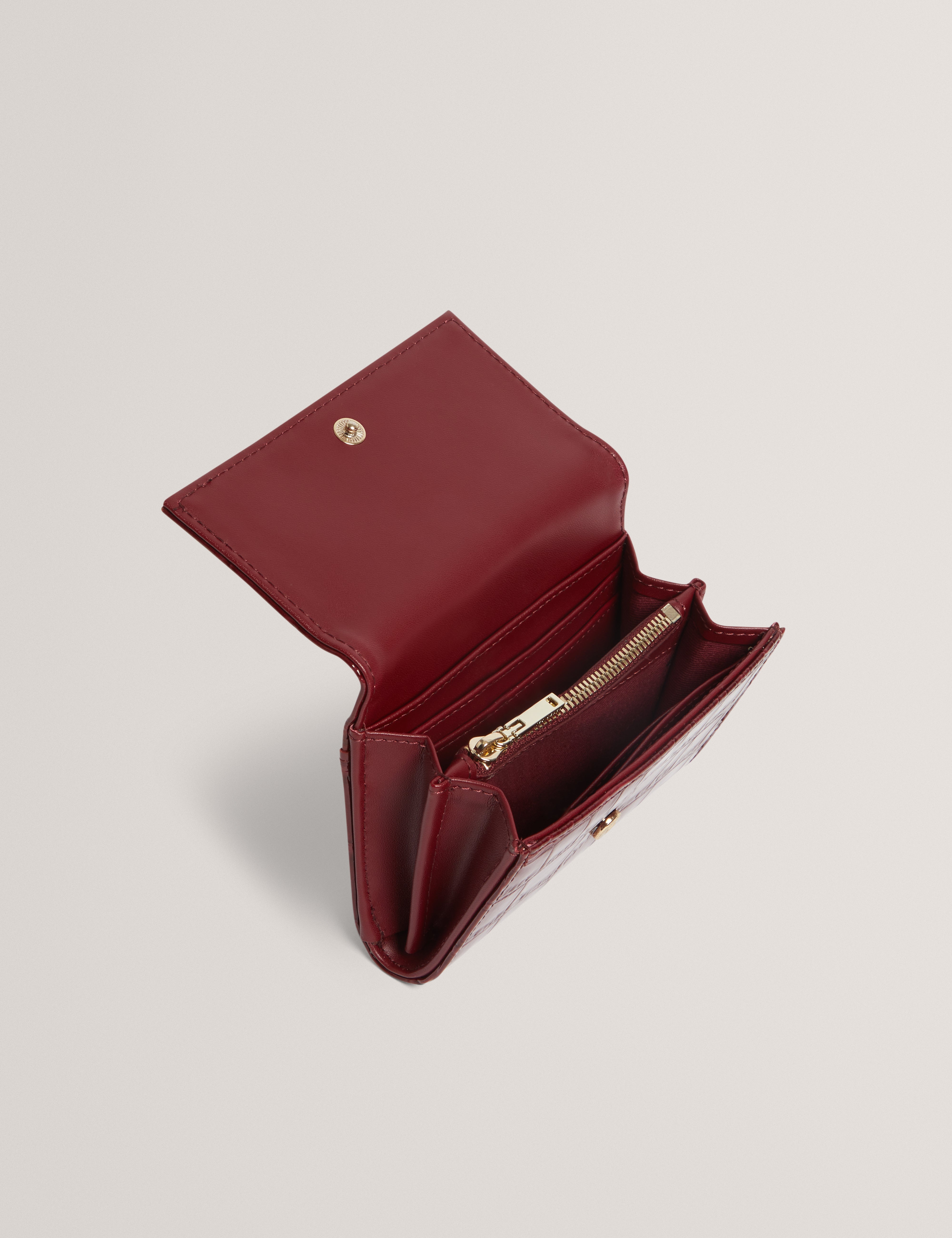 Valliaa Croc Effect Small Purse Wine