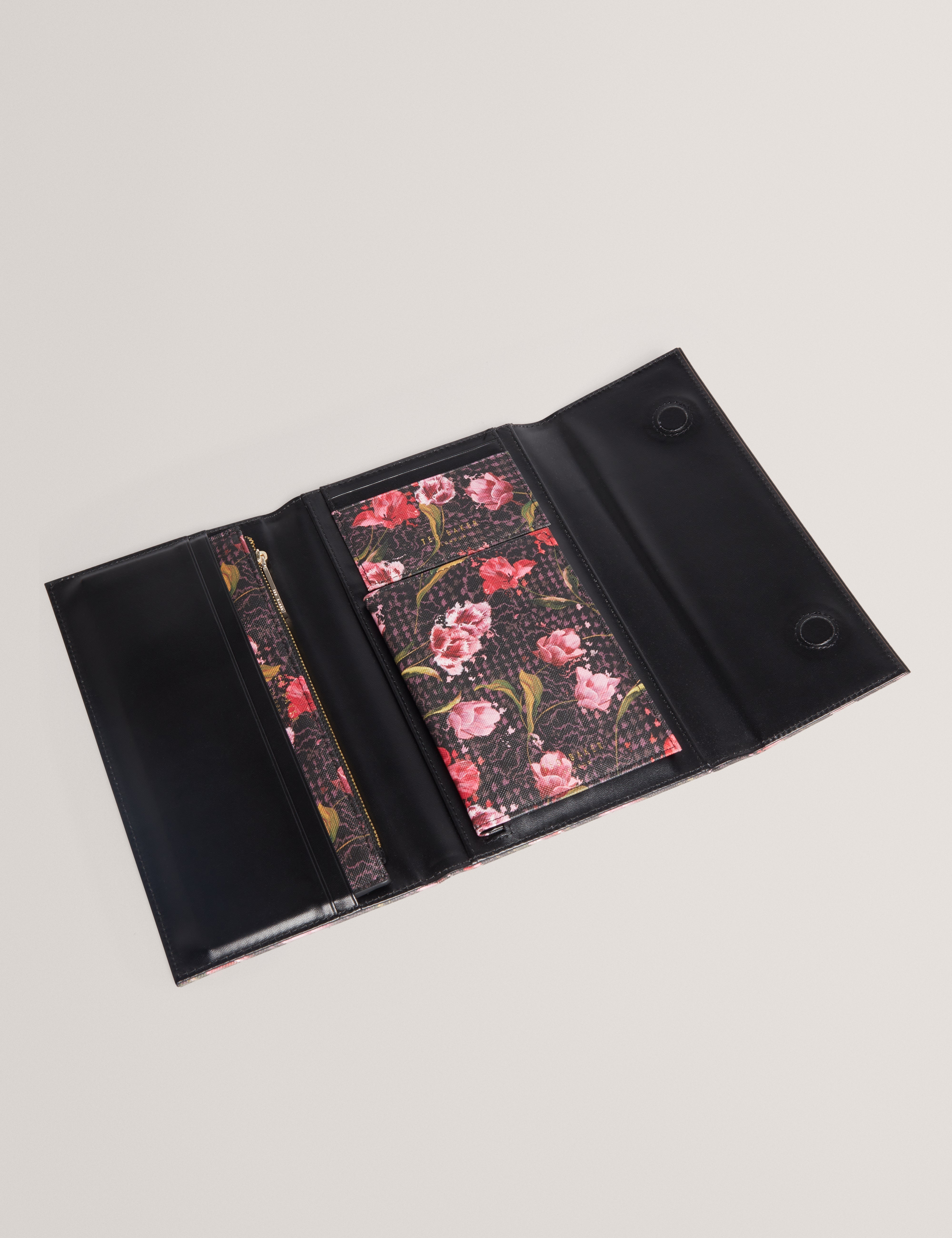 Tulbry Printed Travel Wallet Black