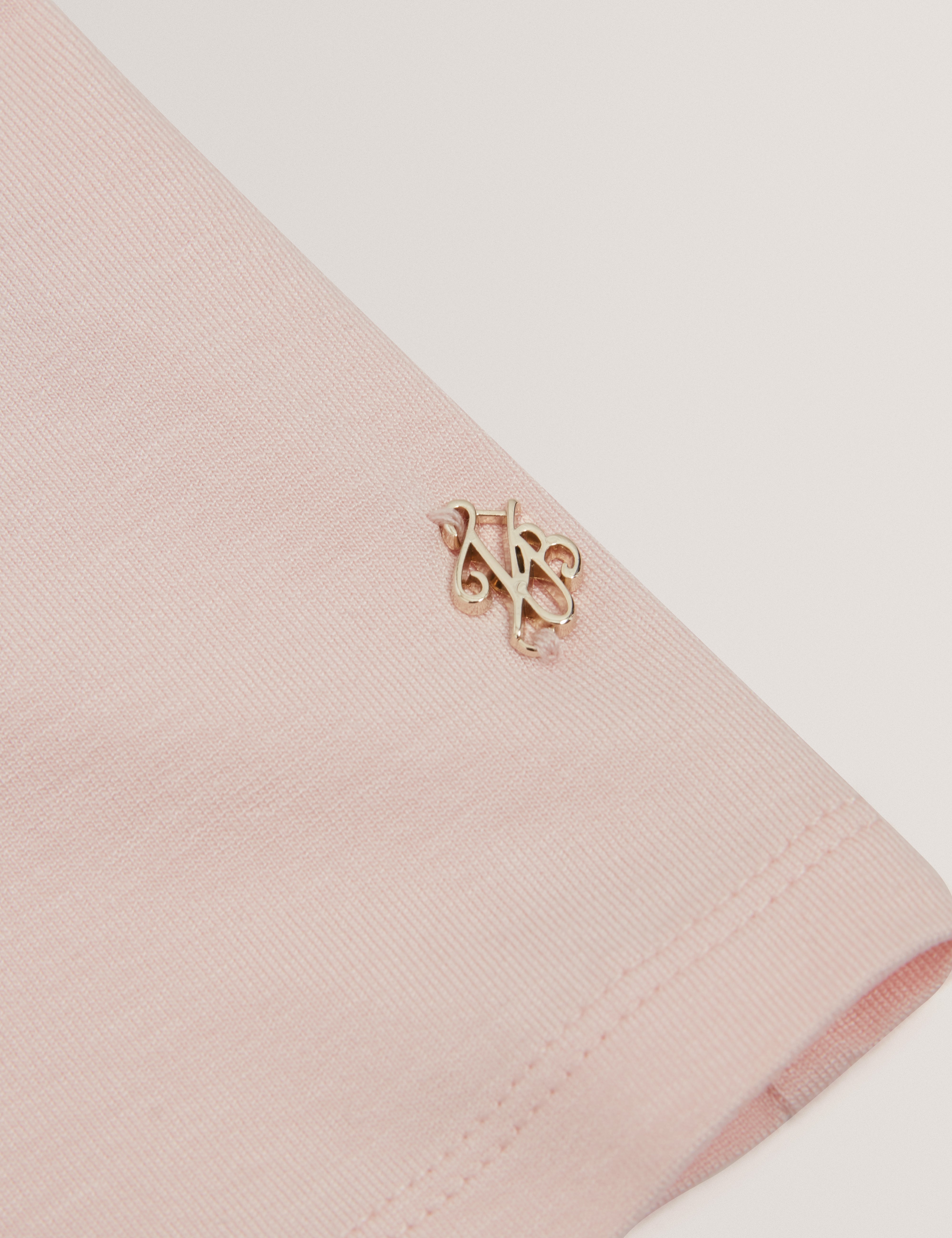 لارنا تيشيرت قصير الأكمام لون وردي فاتح