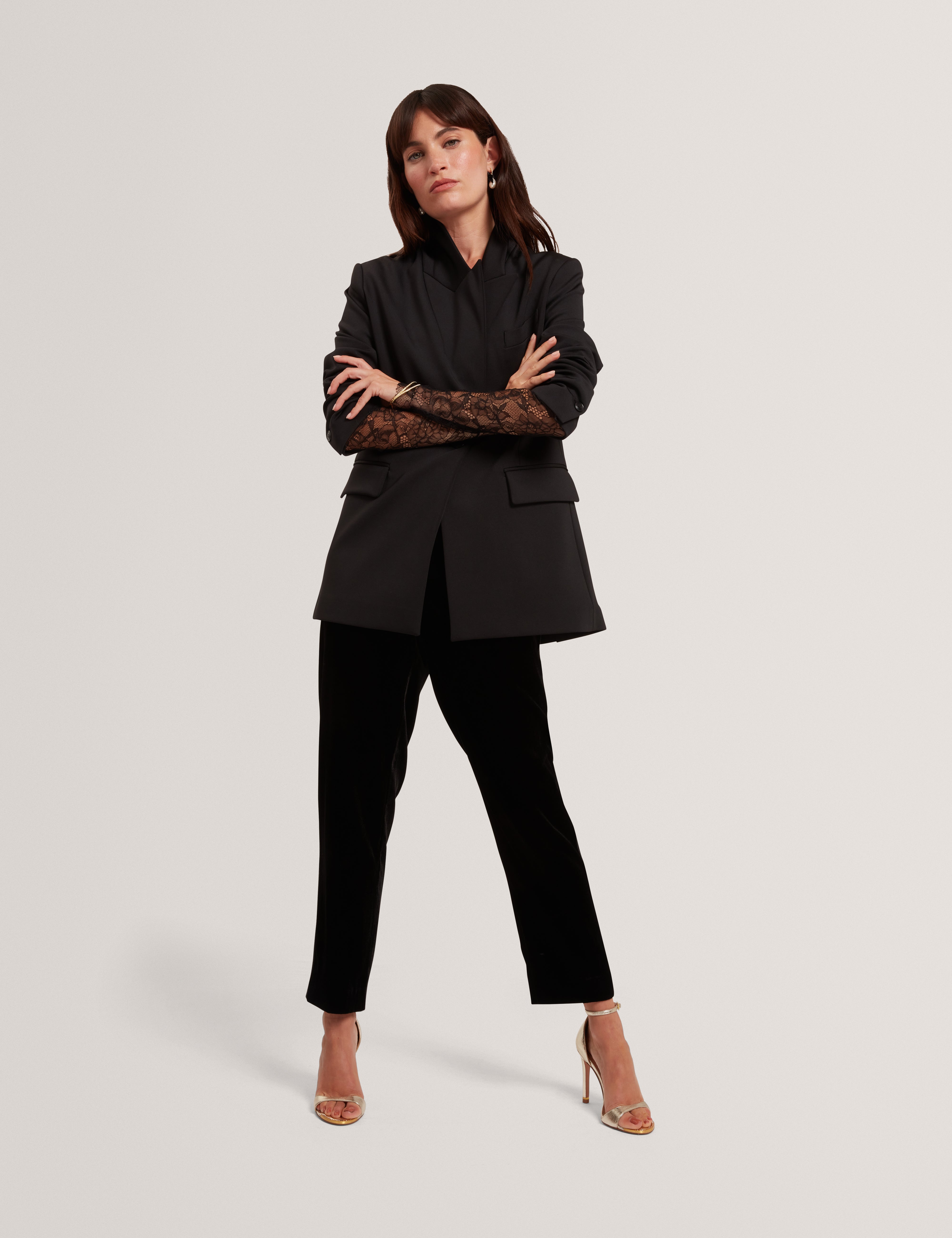Indri Relaxed Tailored Ponte Blazer Black