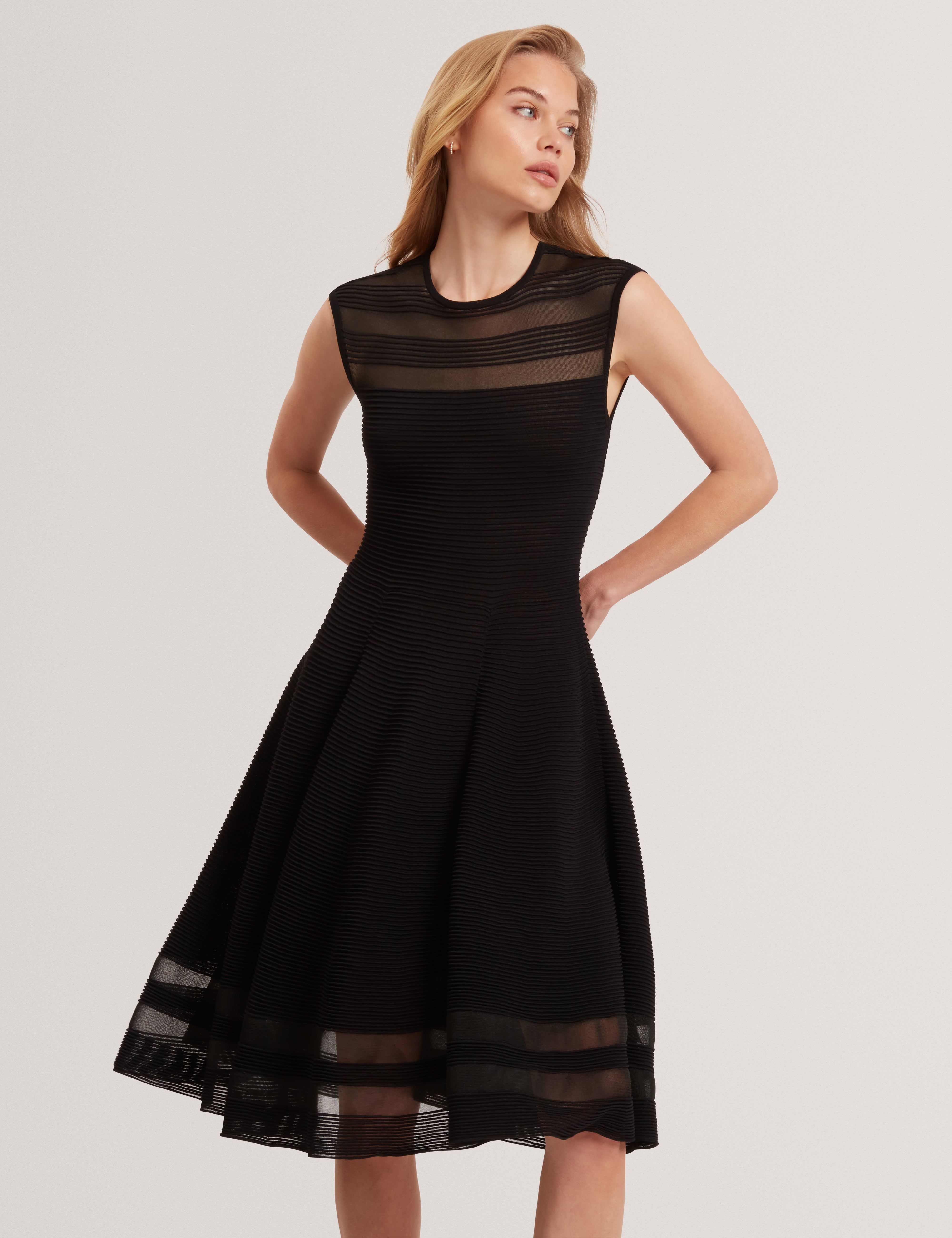 Suusaan Knitted Skater Dress With Invisible Pane Black