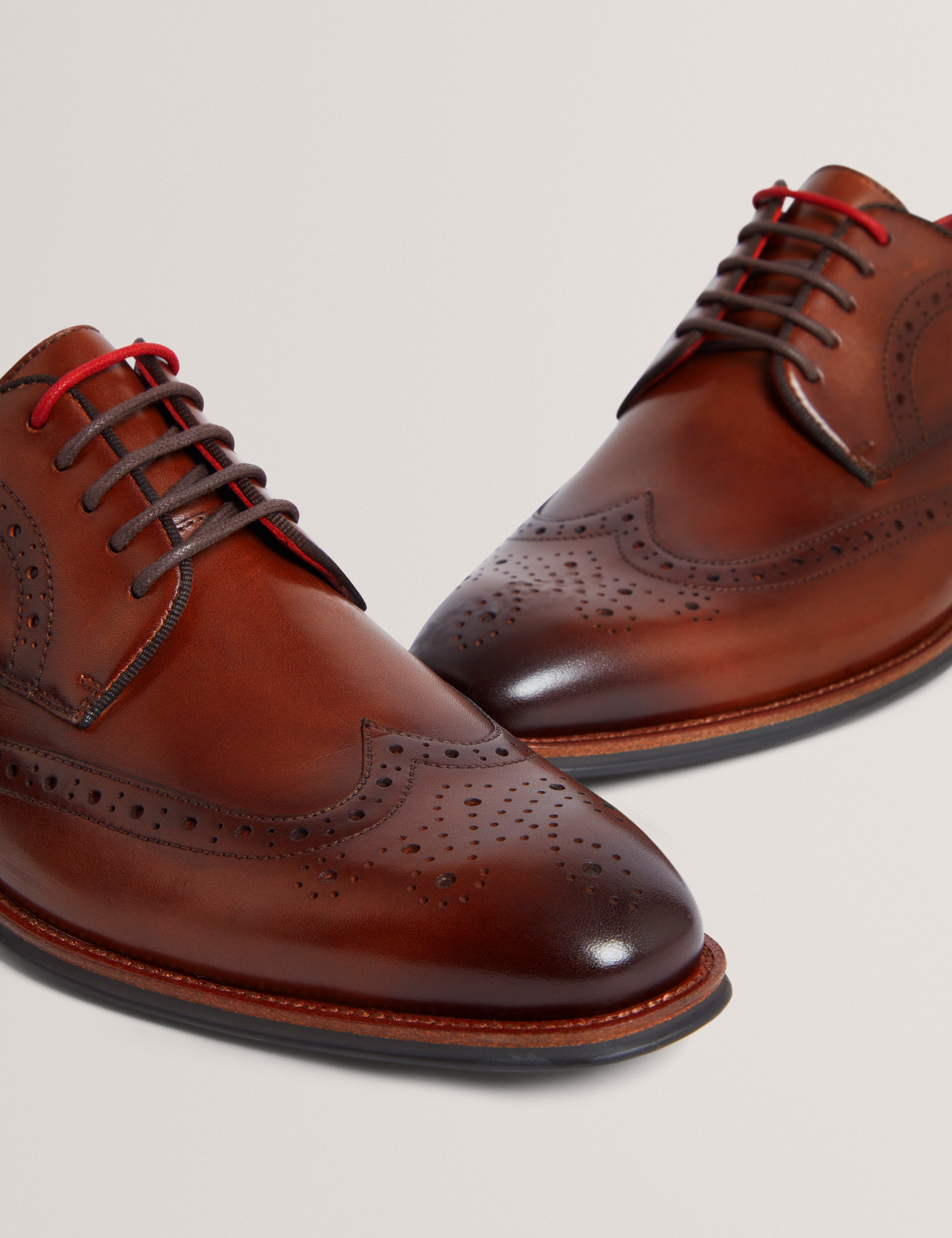 Markuse Brogue Derby Formal Shoe Tan