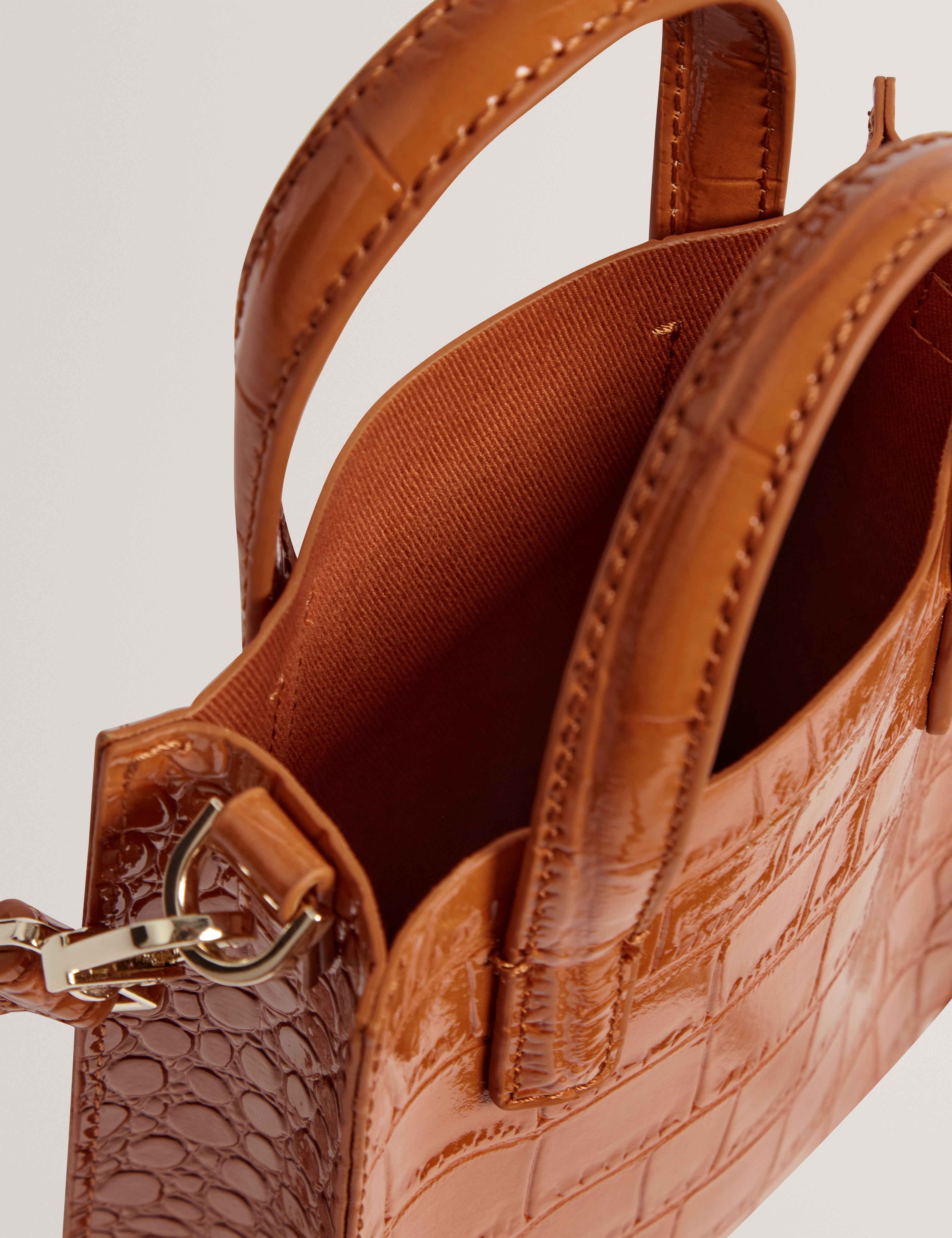 Wenissa Croc Effect Small Icon Bag Tan