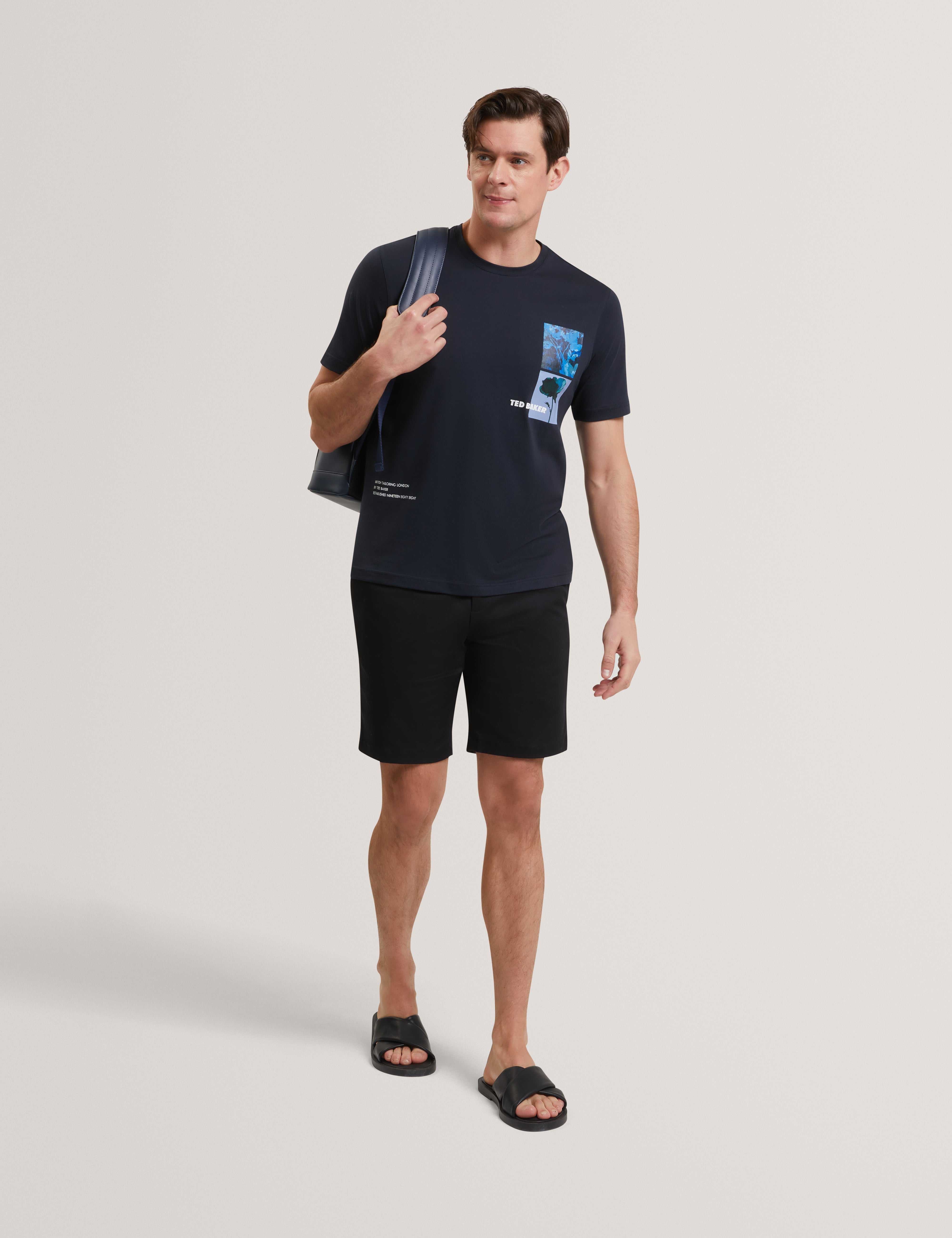 Floraen Short Sleeve Chest Graphic T-Shirt Navy