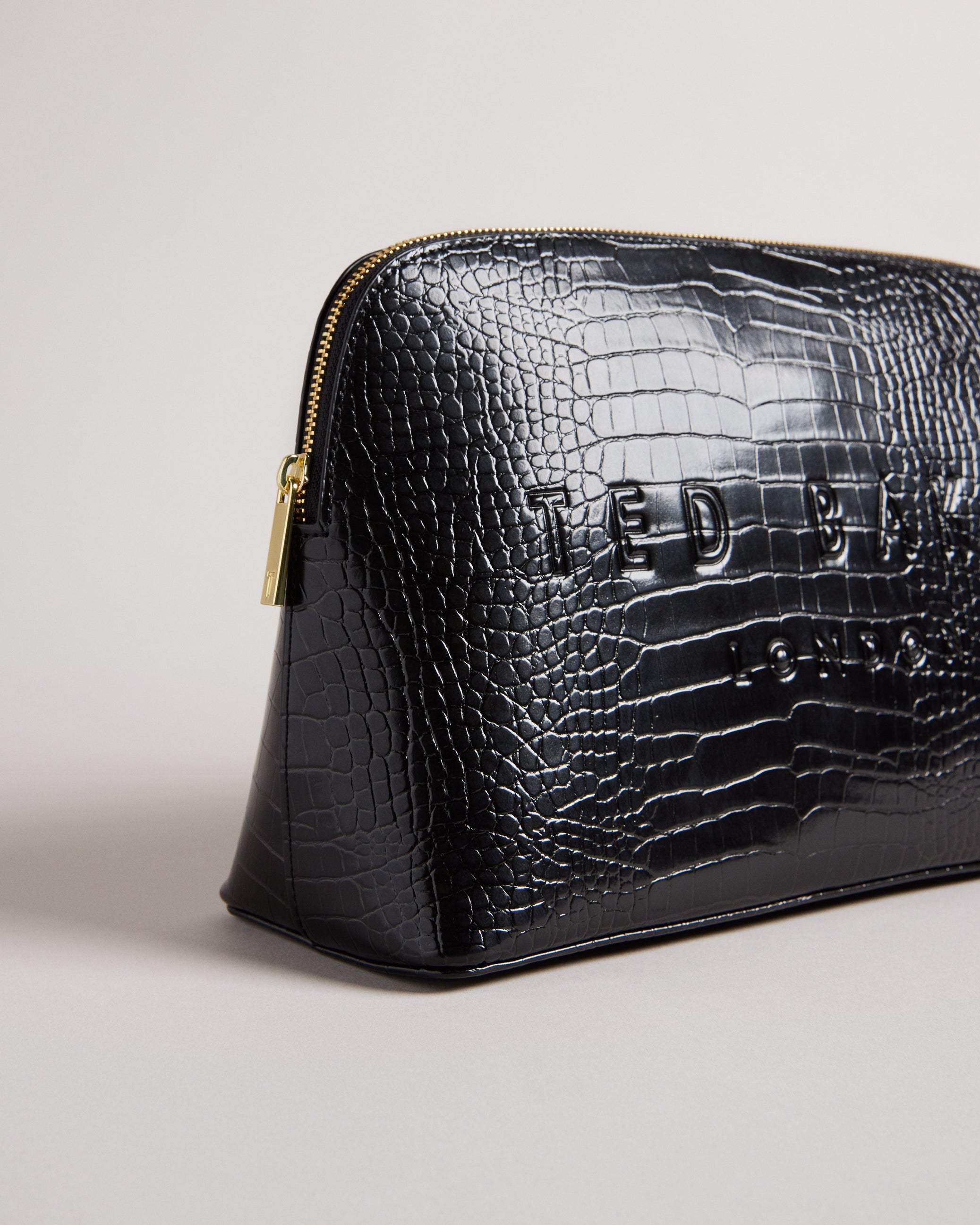 Crocana Croc Effect Washbag Jet-Black