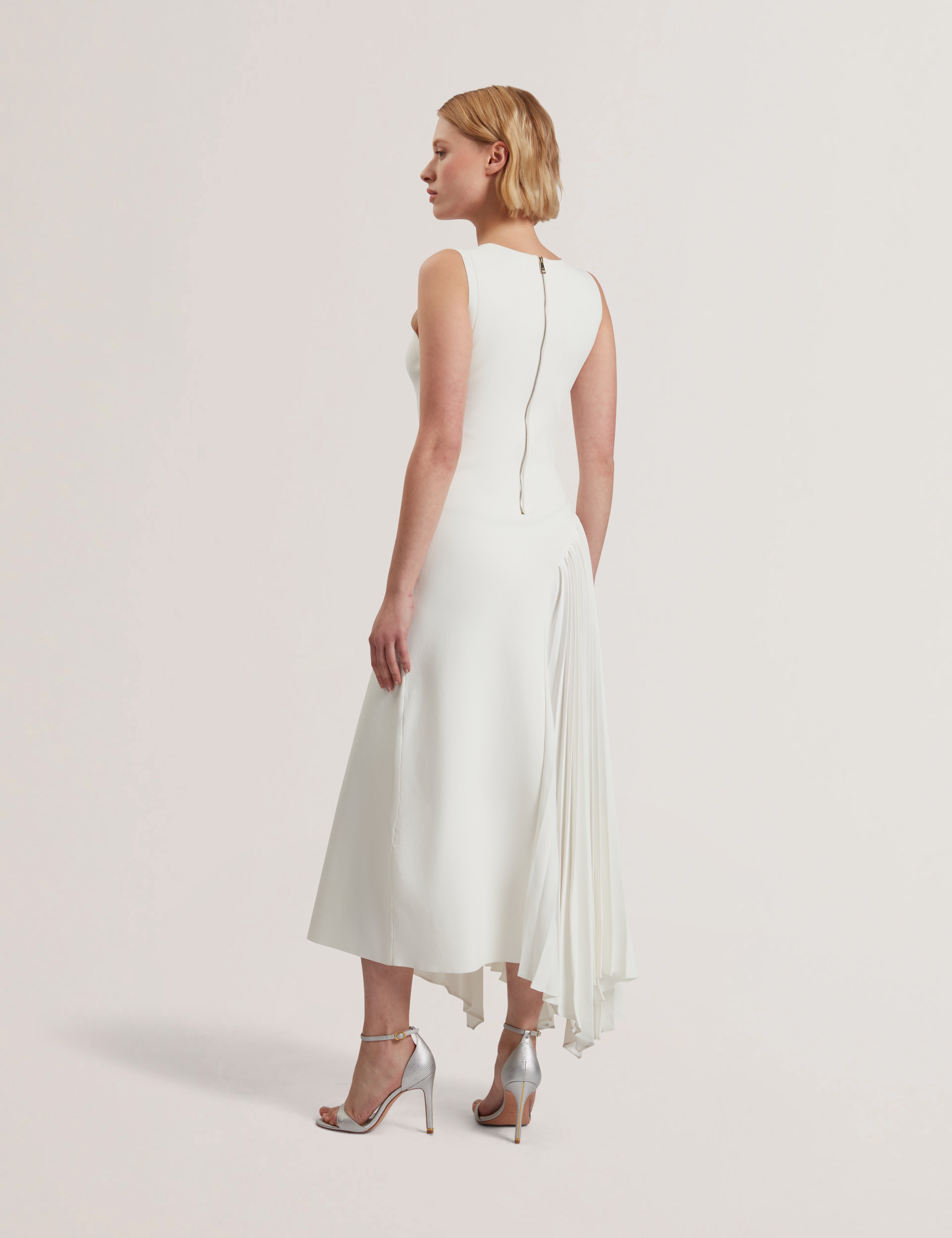 Azzina Sleeveless Knit Dress With Pleats Ivory