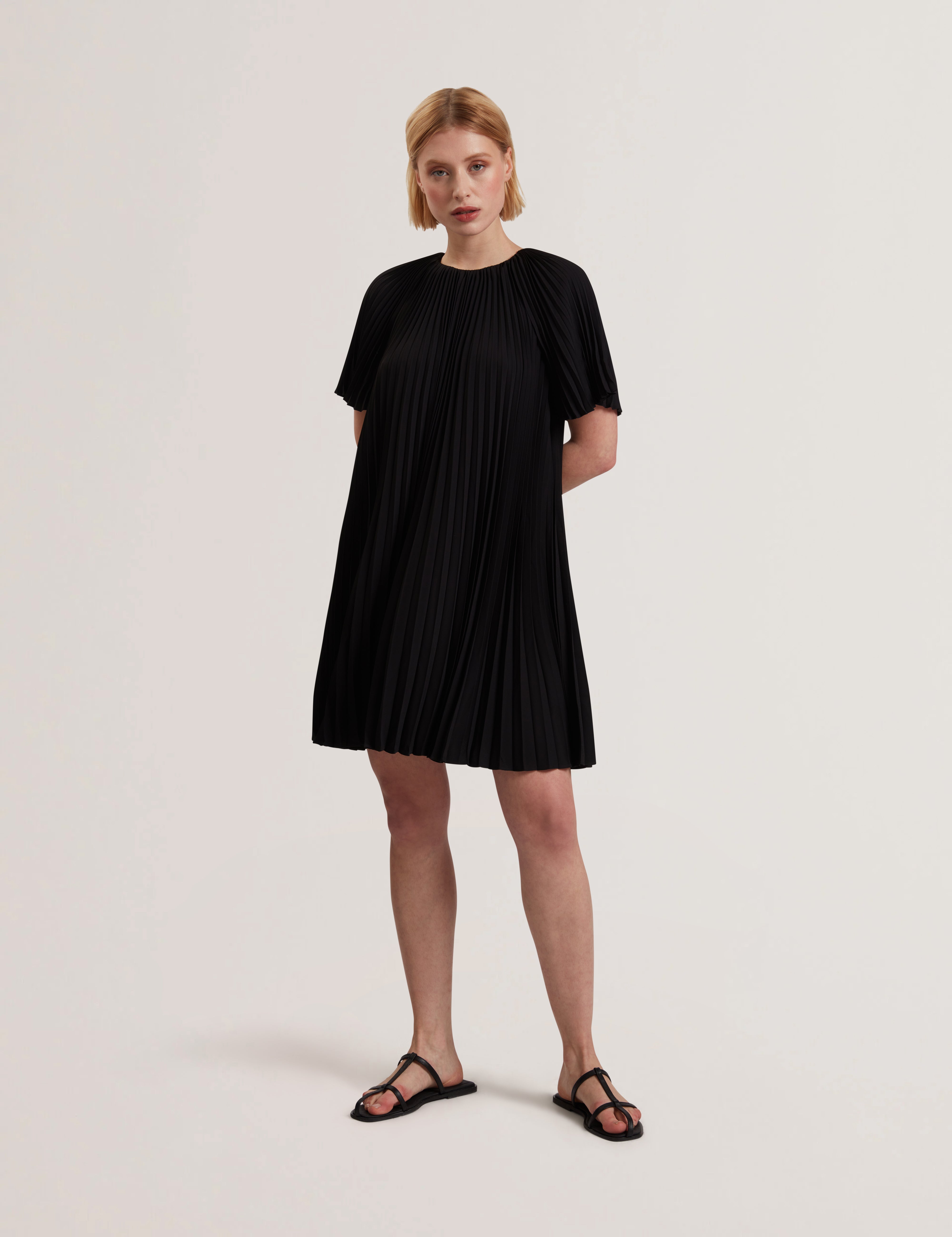 Convala Short Sleeve Pleated Mini Dress Black