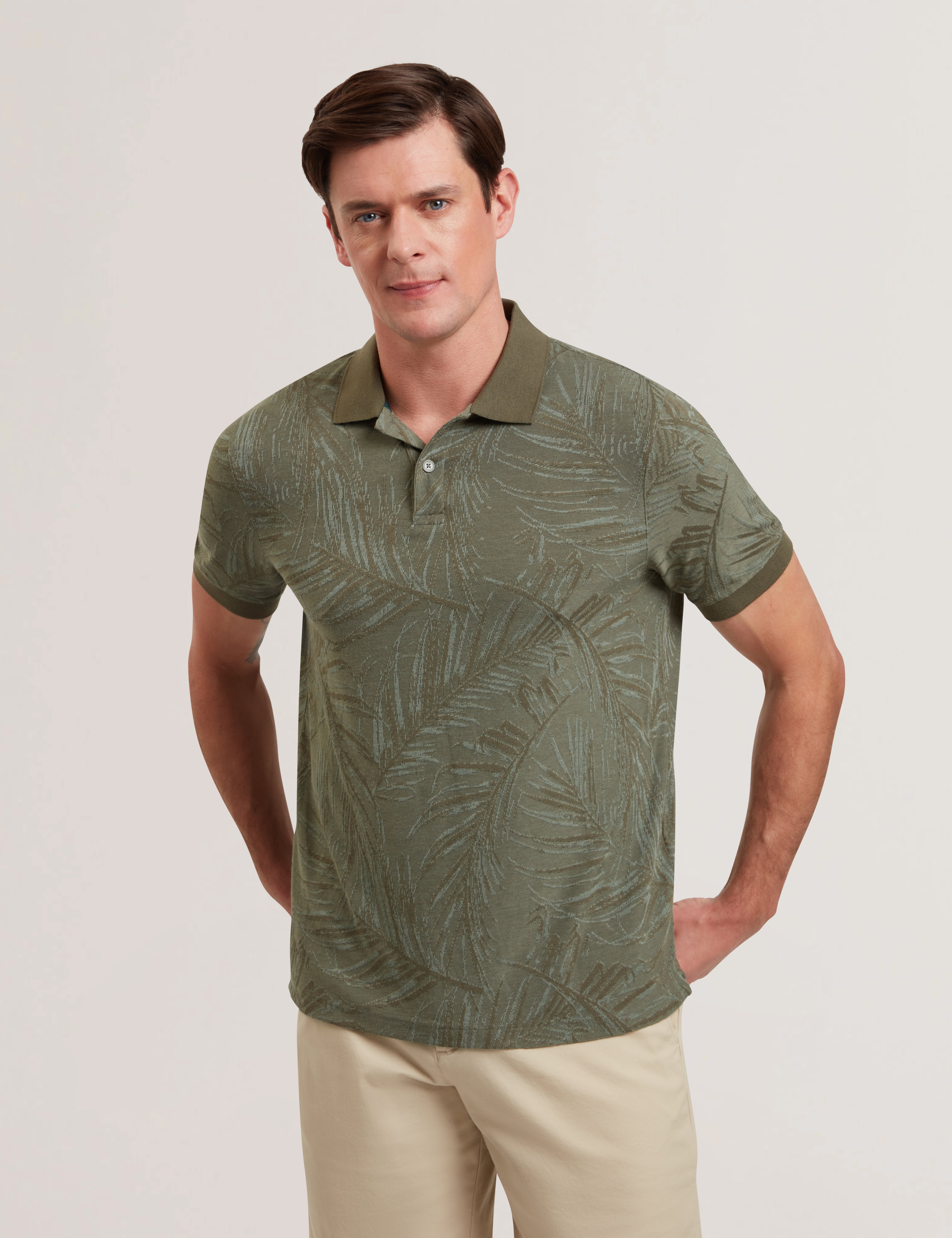 KHAKI