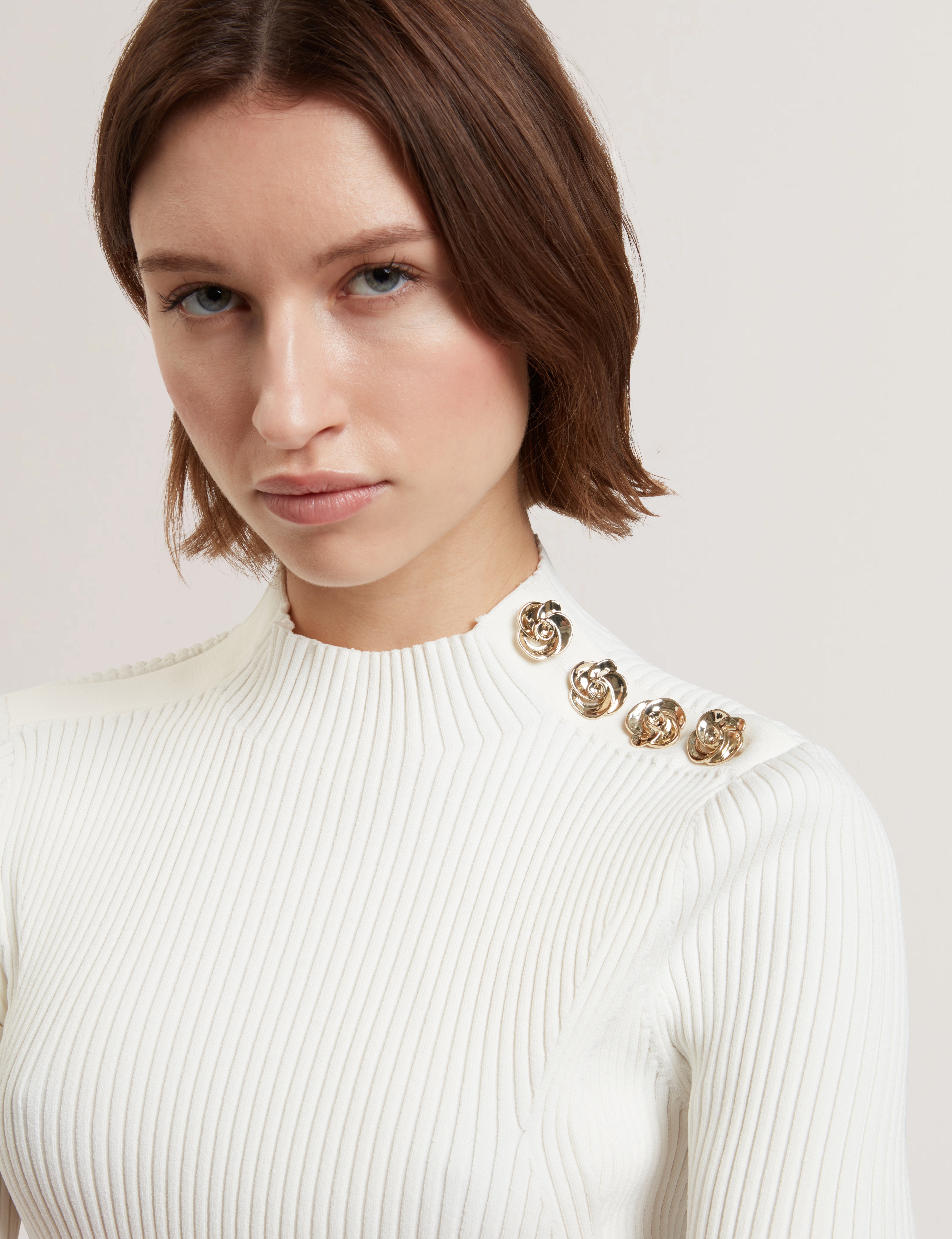 Eeliia Rose Button Detail Short Sleeve Top Ivory