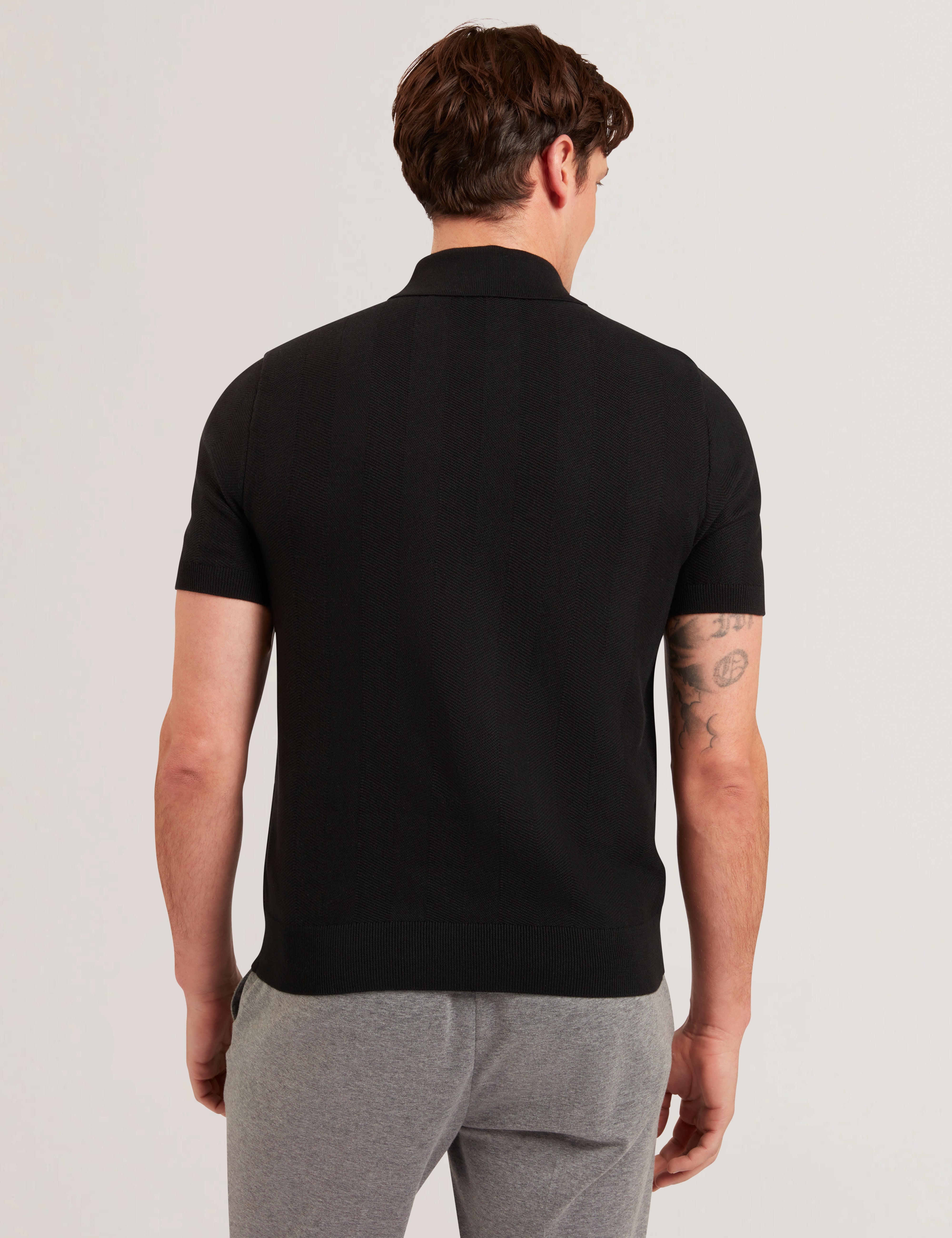 Fourd Short Sleeve Herringbone Stitch Zip Polo Black