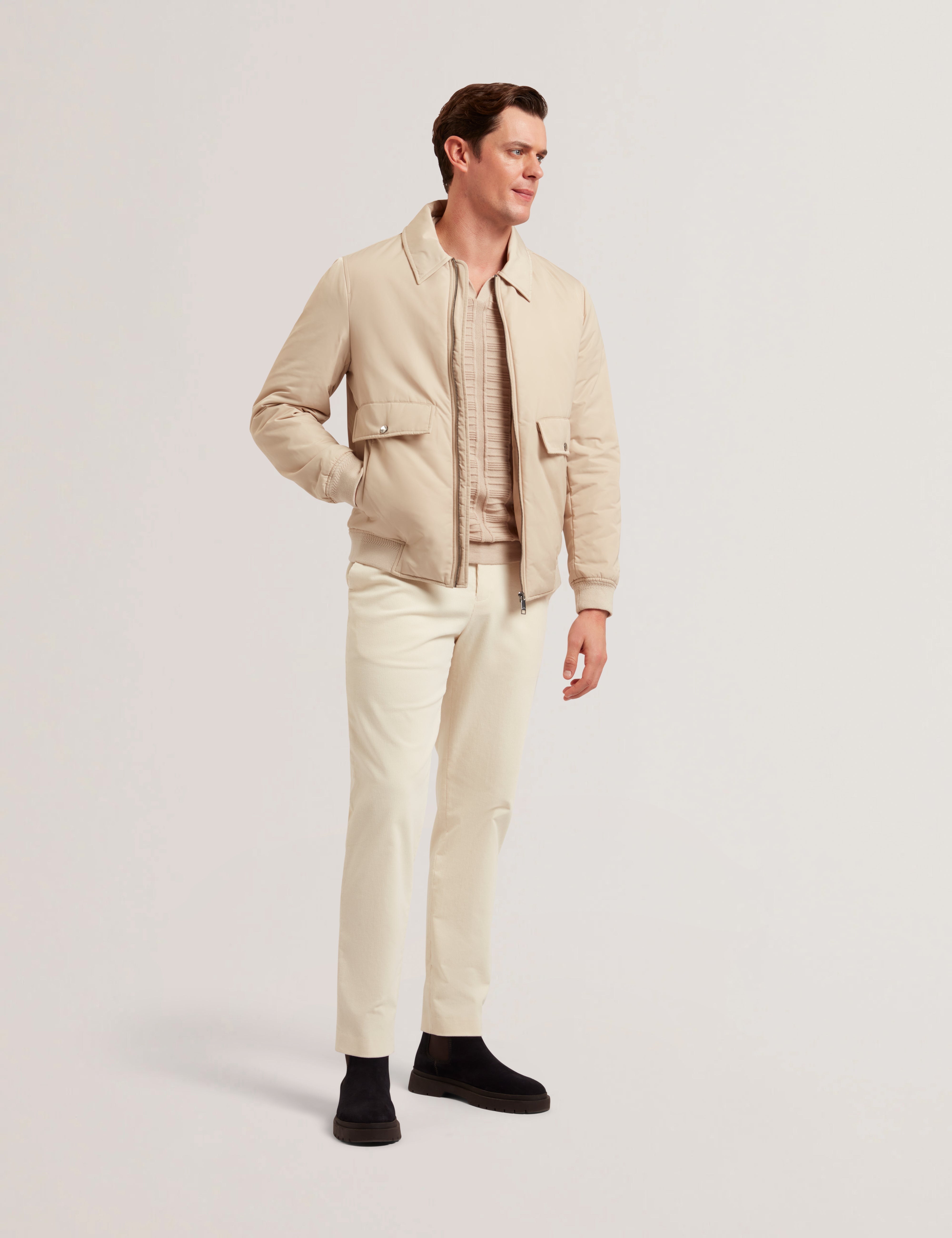 TAUPE