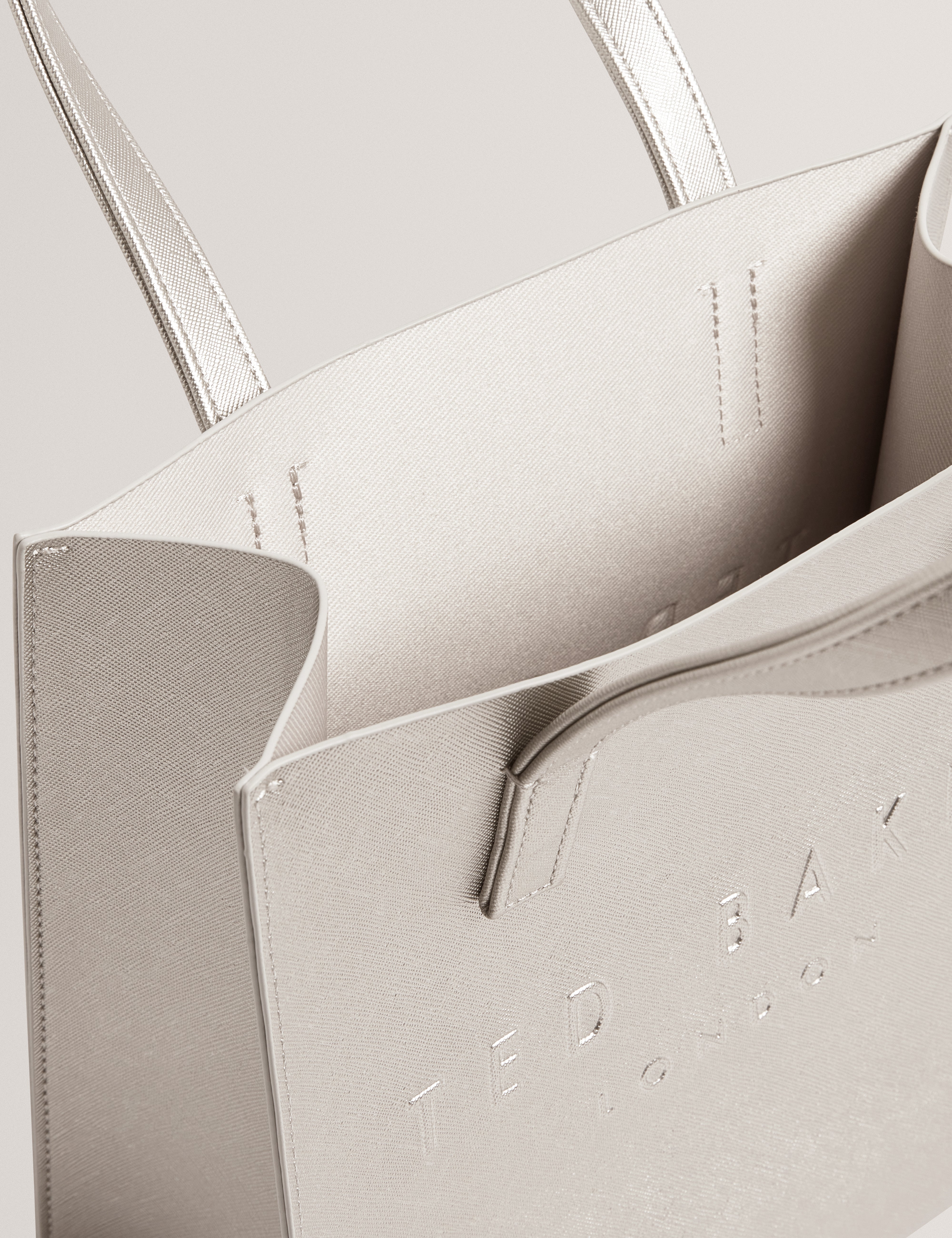 Seacon Crosshatch Small Icon Bag Silver