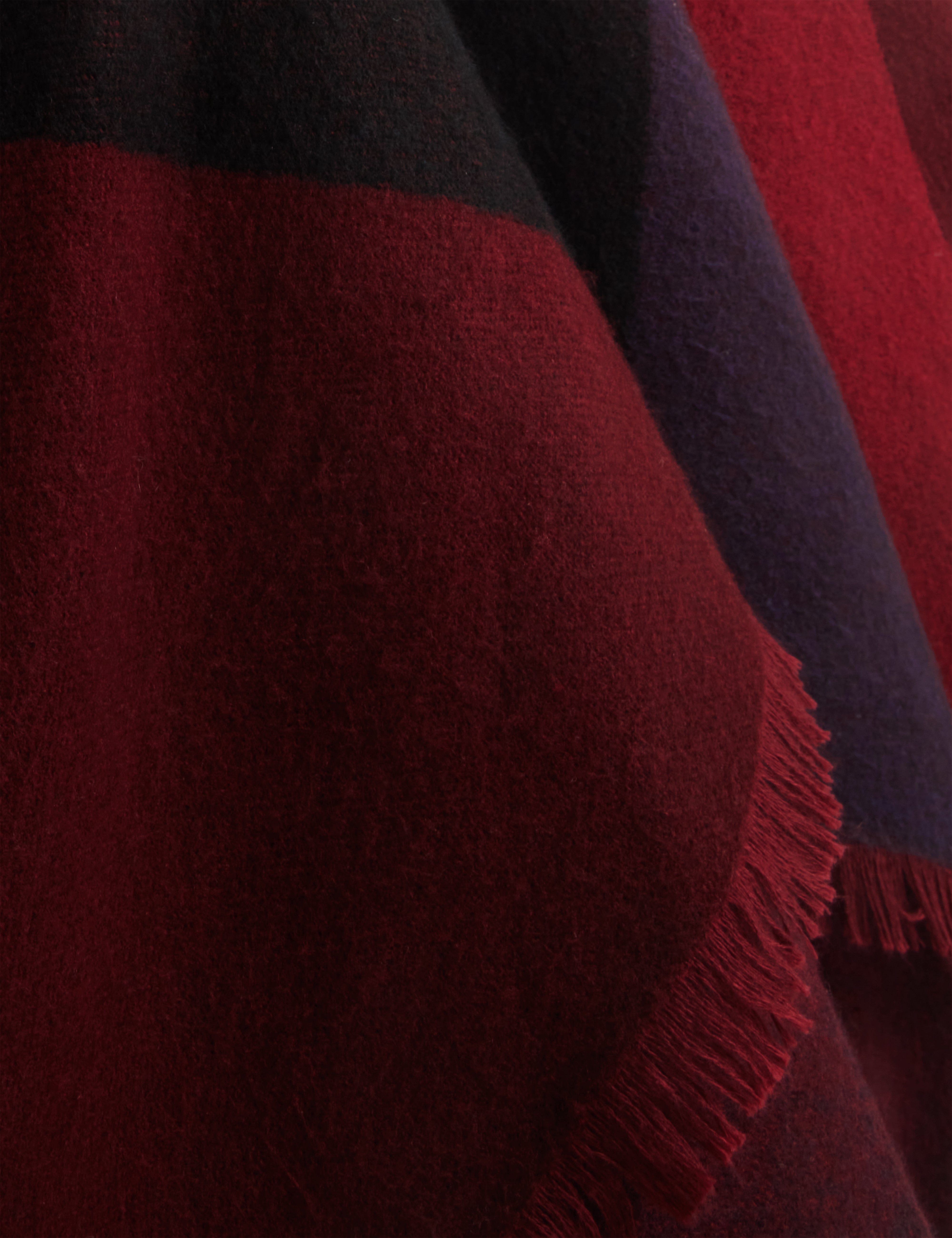 Suffia Buckle Poncho Burnt Red